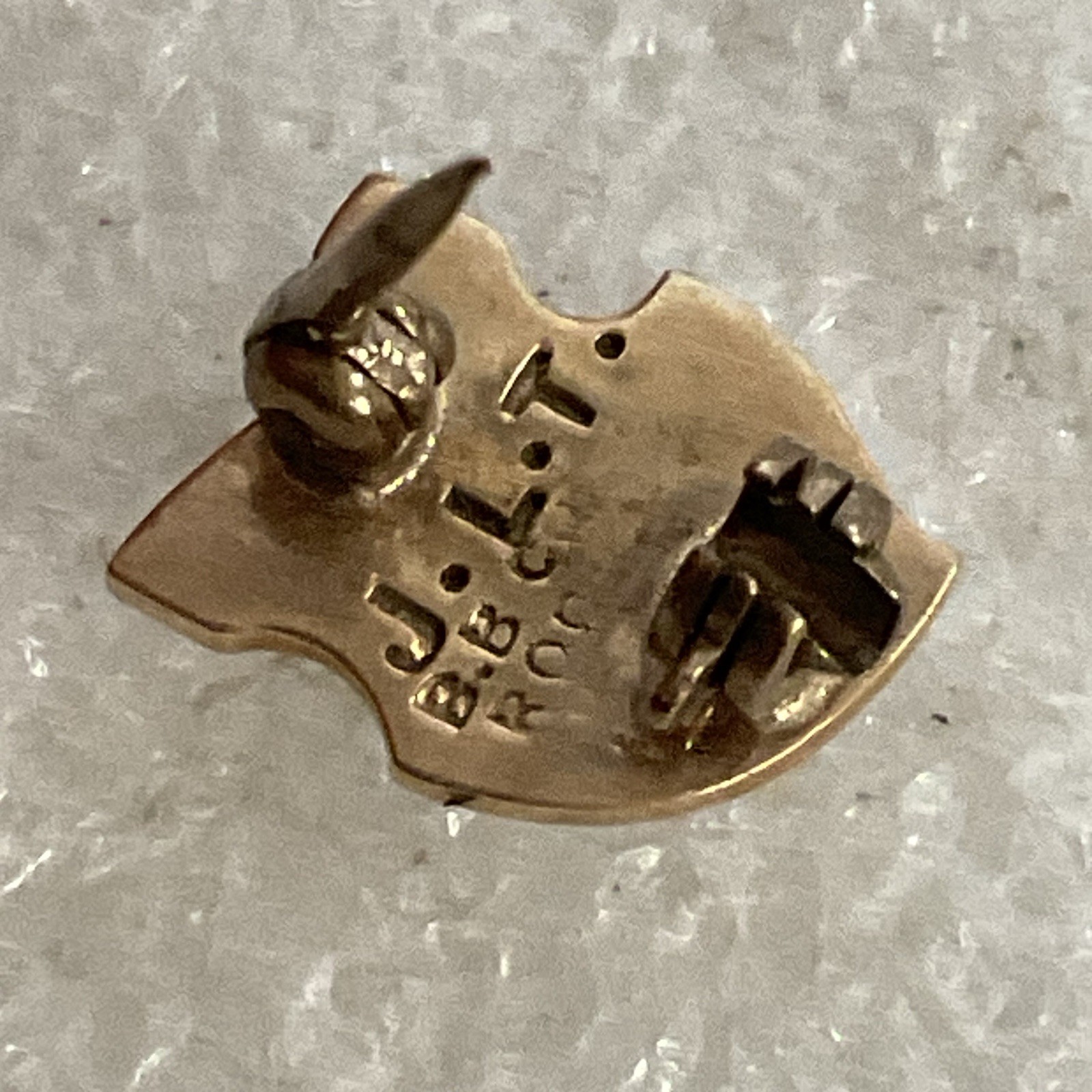 Vintage 1915 BHS 1/4” Shield Pin Pinback Engraved JLT BBC ROC On Back Gold Toned - Image 5