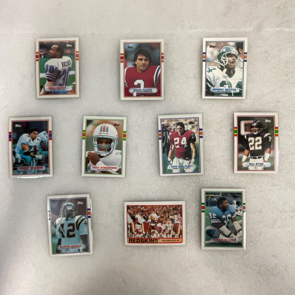 1989 Topps Football 10 Card Lot Flutie Rozier Redskins Chargers - Image 1