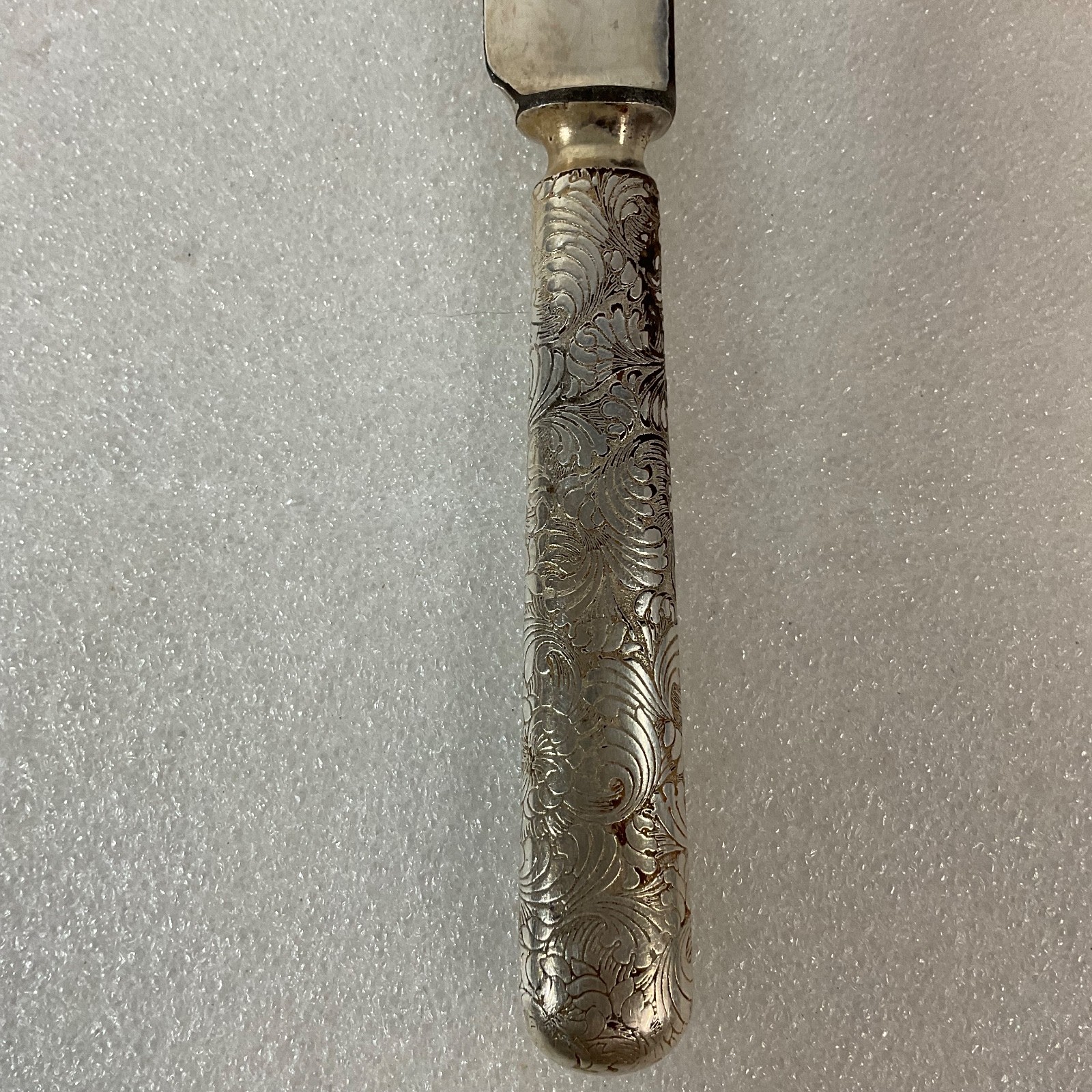 1847 Rogers Bros Silverplate Knife Pat May 17 1881 Embossed Floral Handle - Image 3