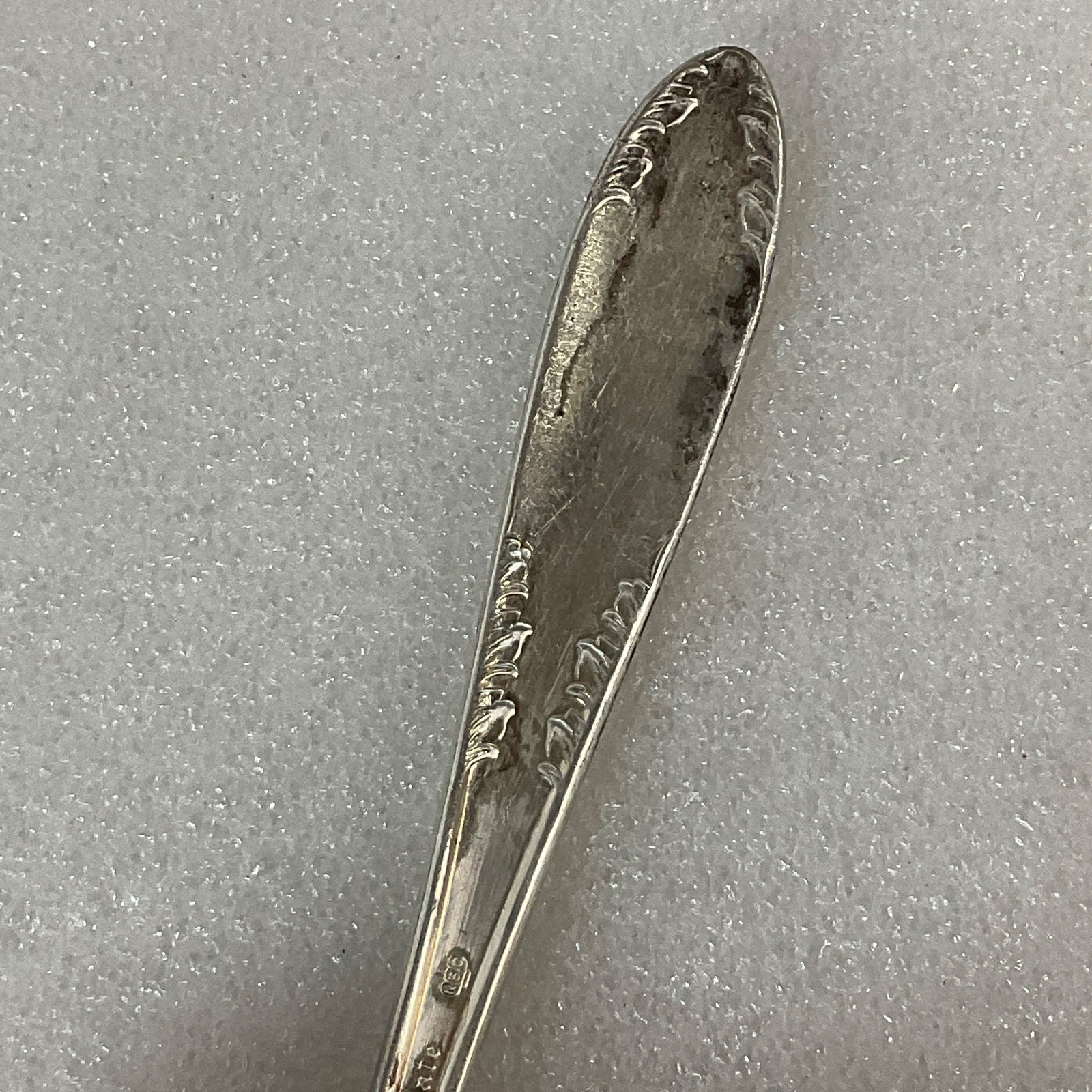Vintage King Edward Silverplate Fork 7.5in Ornate Floral Scroll Pattern Flatware - Image 5
