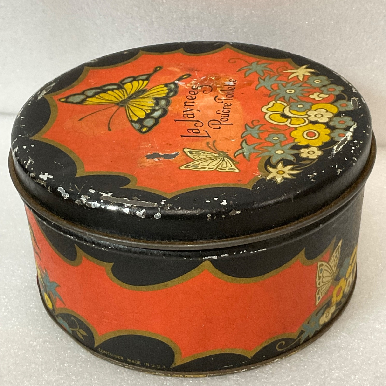 Vintage Rawleigh’s La Jaynees Poudre Toilette Tin 4.75in Butterfly Floral Design - Image 4