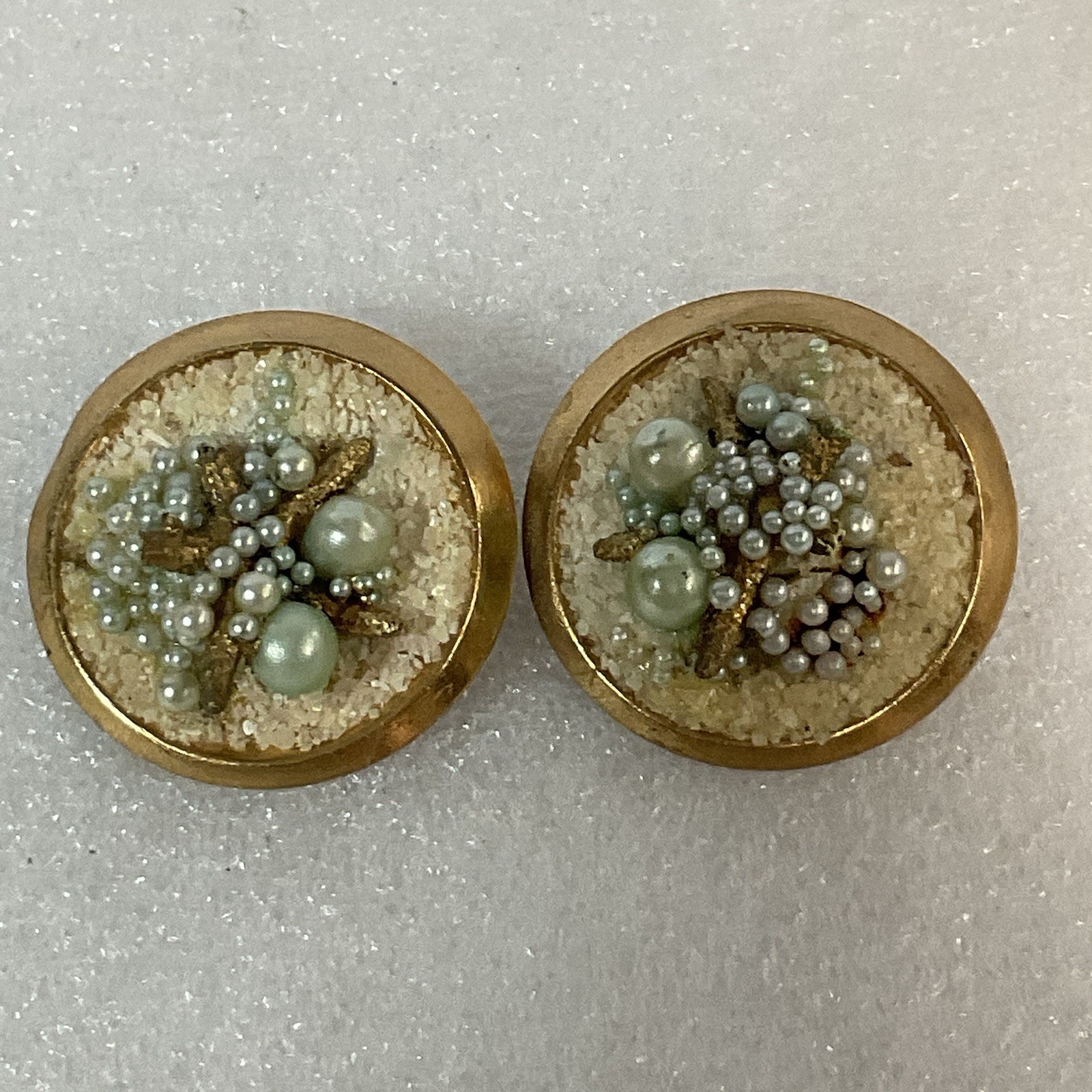 Vintage Starfish Pearl Sand Beach Scene Clip-On Earrings – Missing Broken Pieces - Image 1