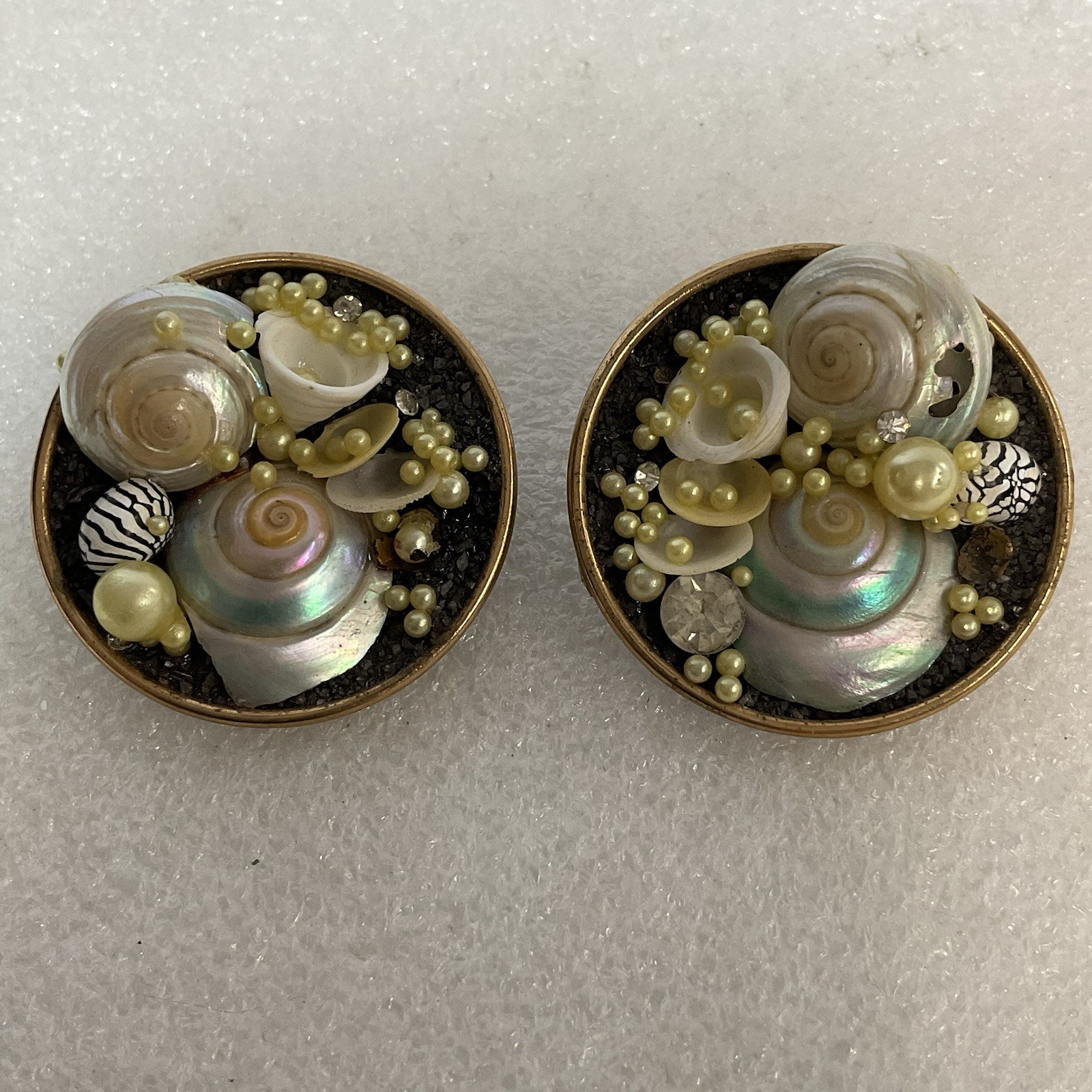 Vintage Clip On Earrings Shell Pearl Sand Design - Repair/Craft Lot - Image 1