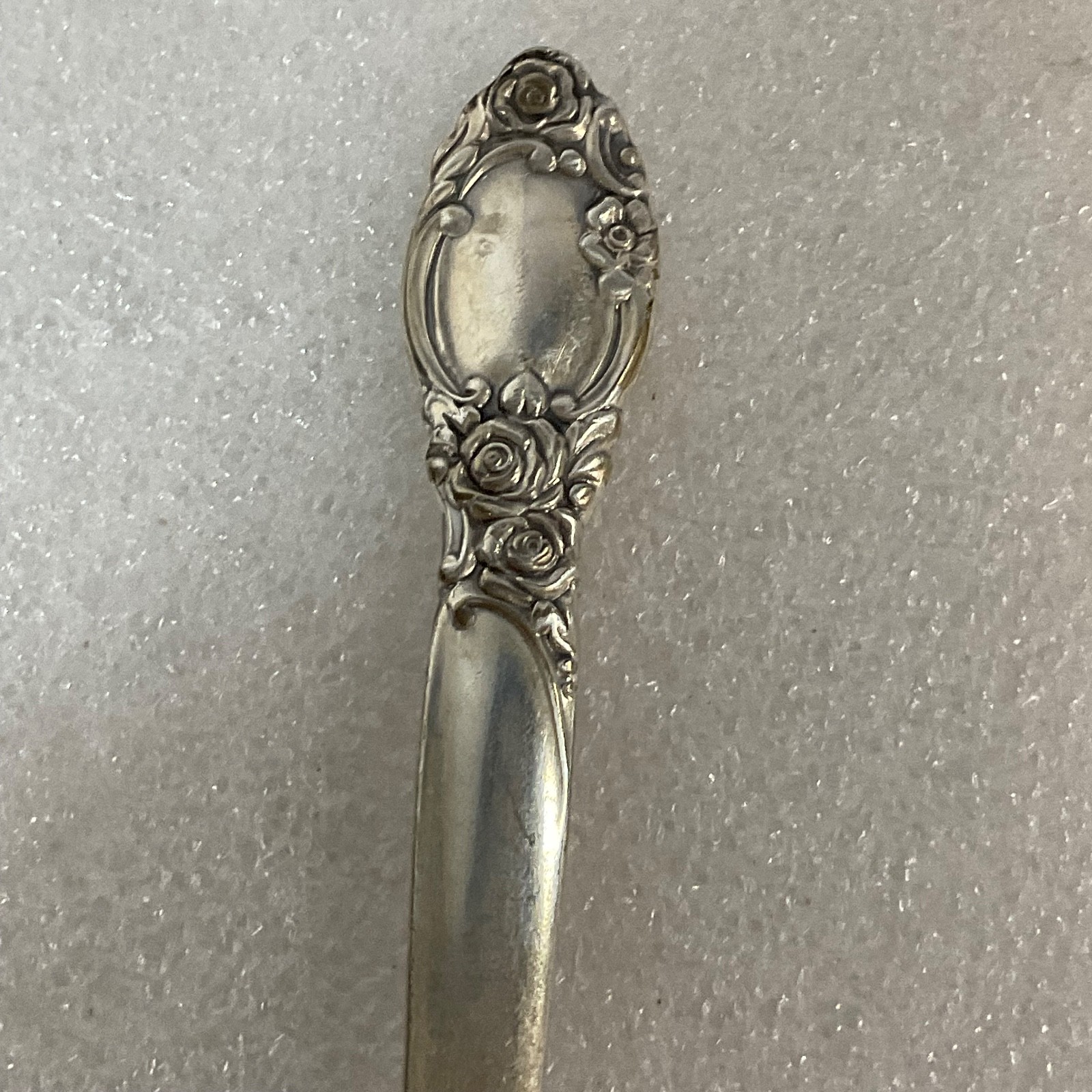 VTG Oneida LTD Silversmiths 6.25in 3 Prong Fork Floral Rose Pattern Silverplate - Image 4