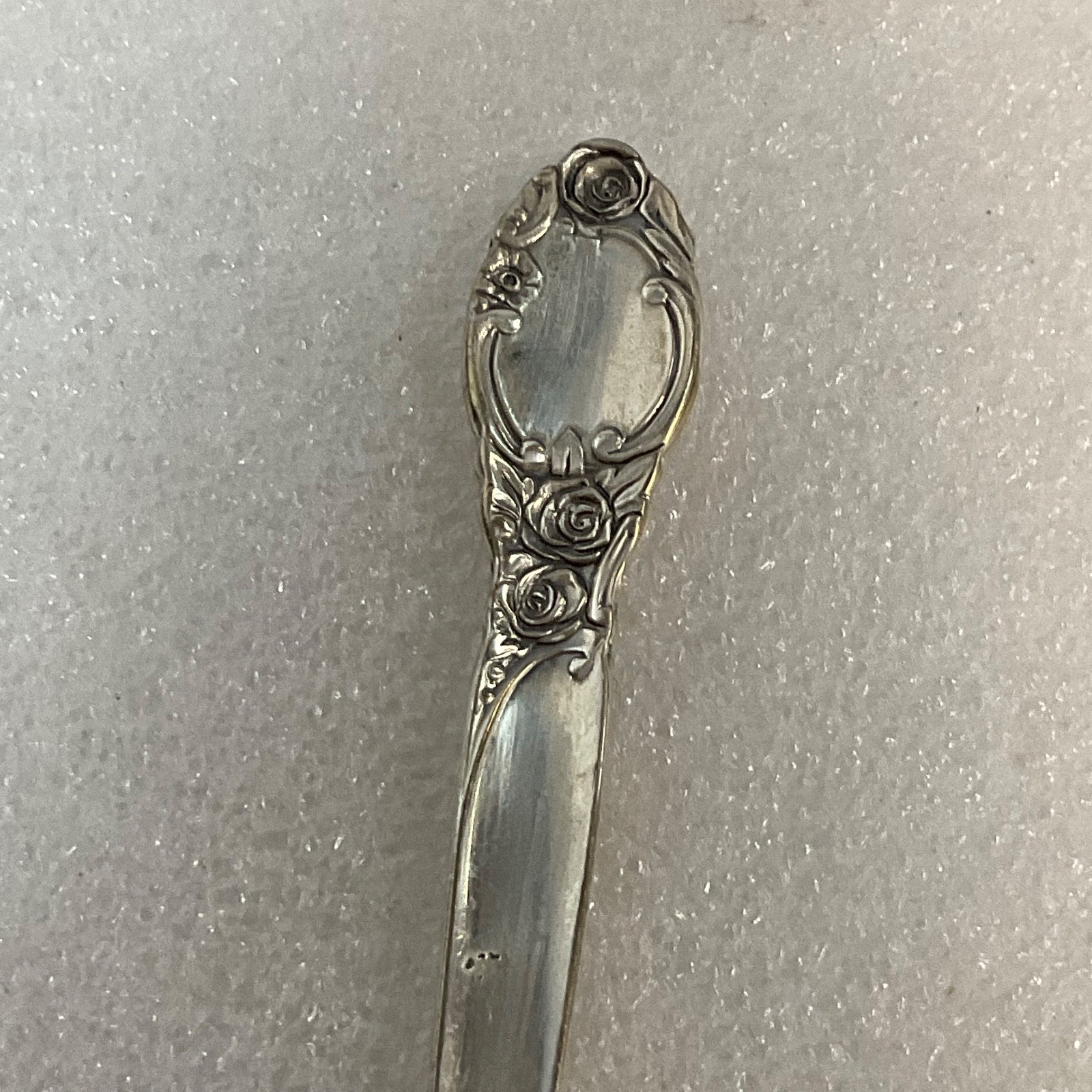 VTG Oneida LTD Silversmiths 6.25in 3 Prong Fork Floral Rose Pattern Silverplate - Image 9
