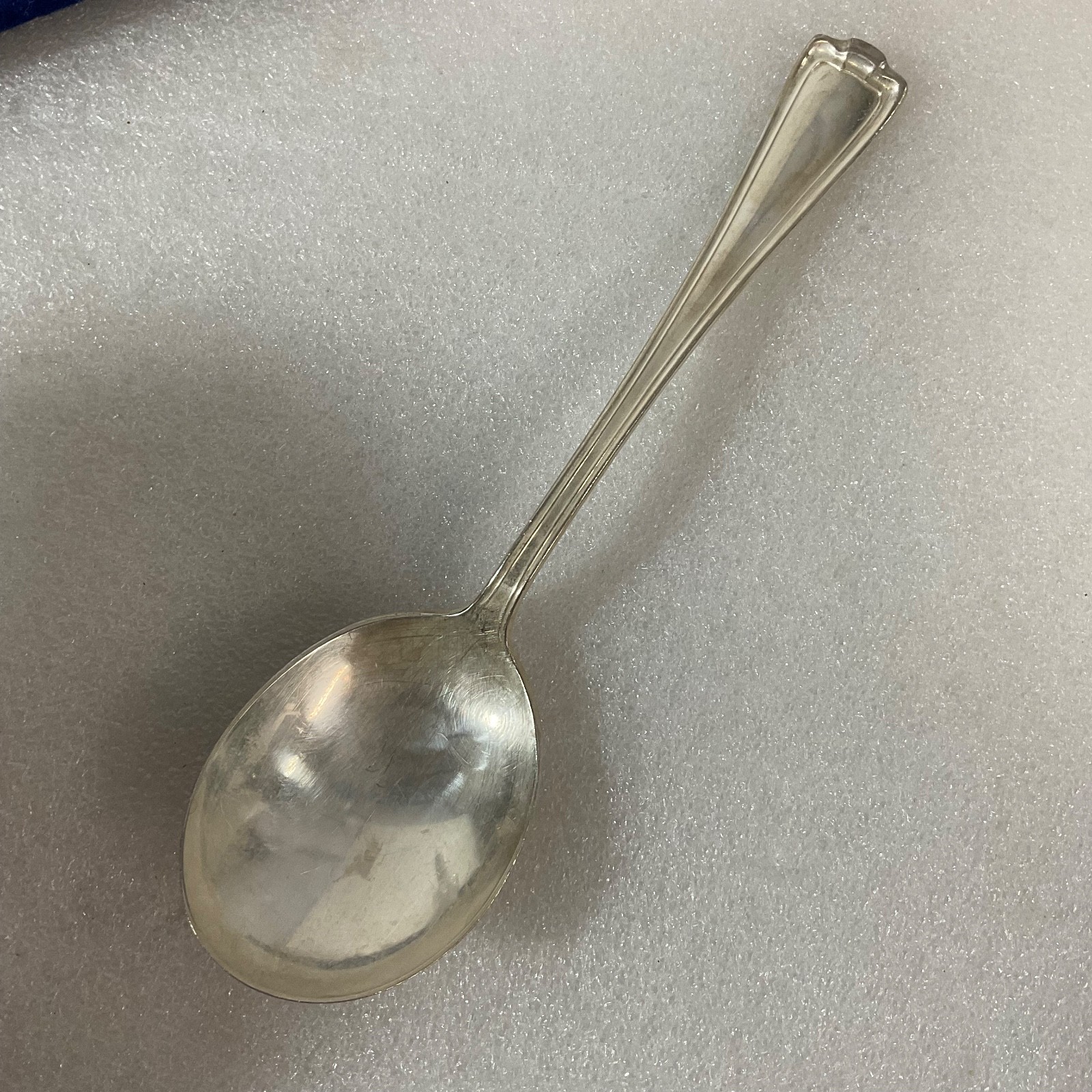 Vintage 1847 Rogers Bros XG Triple Silverplate Spoon 6in Classic Flatware - Image 1