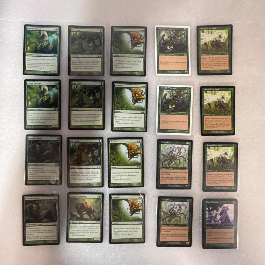 MTG 20 Card Green Lot M13 M11 Mixed Sets Prey Upon Plummet Unicorn - Image 1