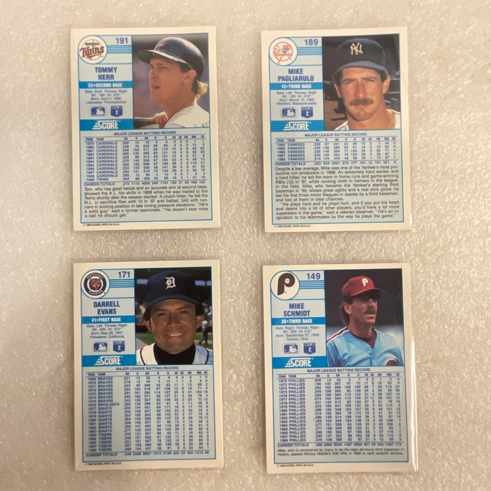 1989-1990 Score MLB NFL Card Lot 40 Schmidt Larkin Singletary - Image 4