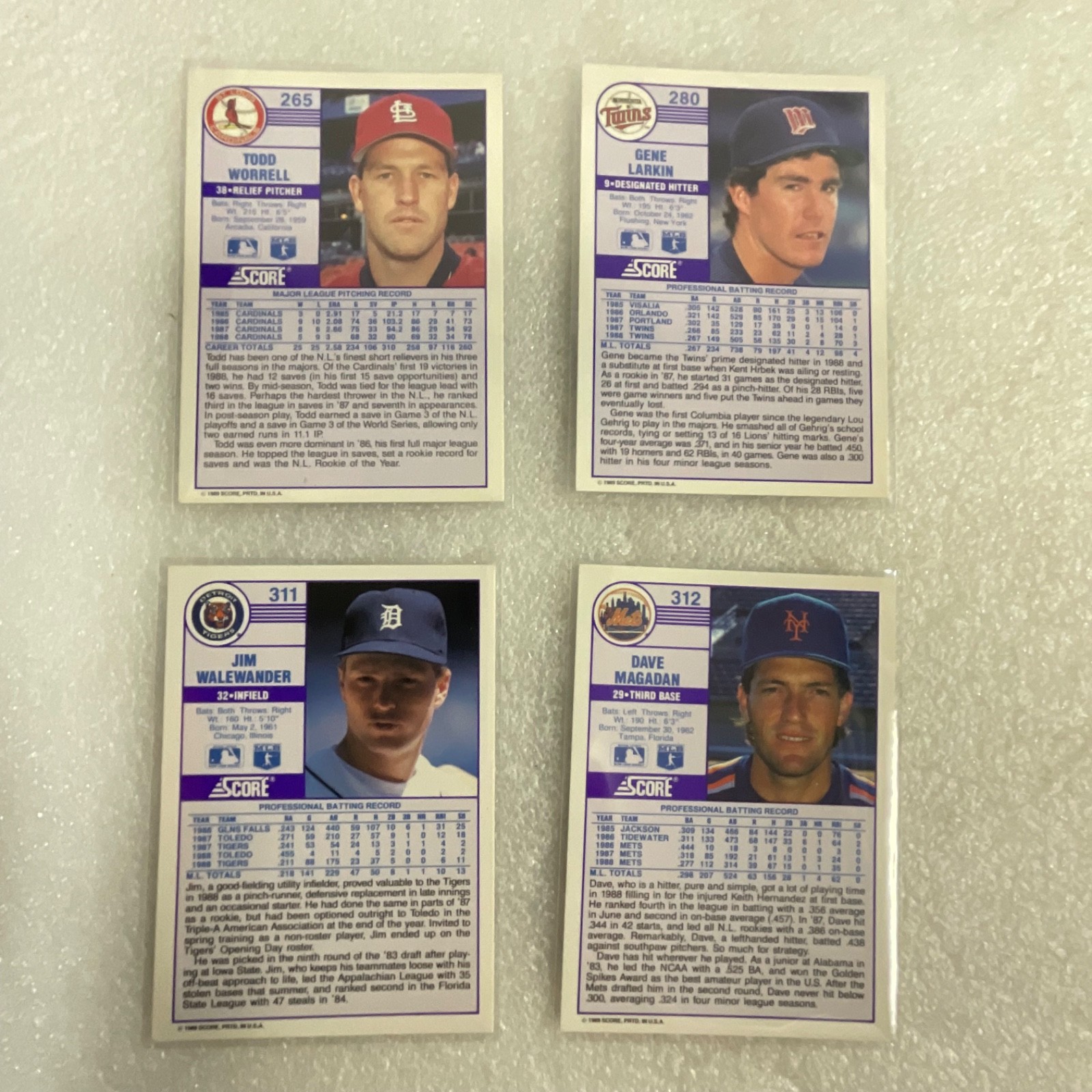 1989-1990 Score MLB NFL Card Lot 40 Schmidt Larkin Singletary - Image 14