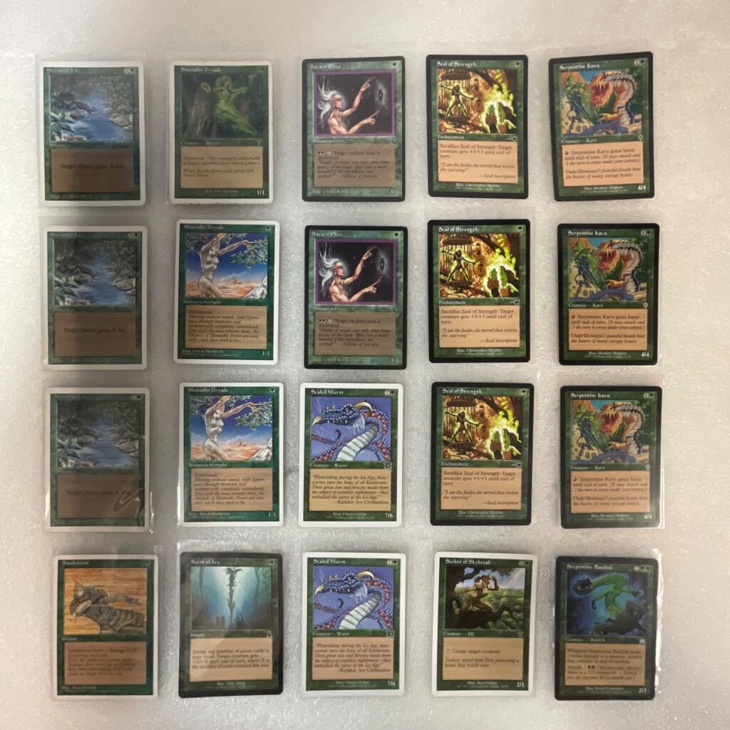 Magic the Gathering MTG 20 Card Green Lot Serpentine Kavu Seal Strength - Image 1