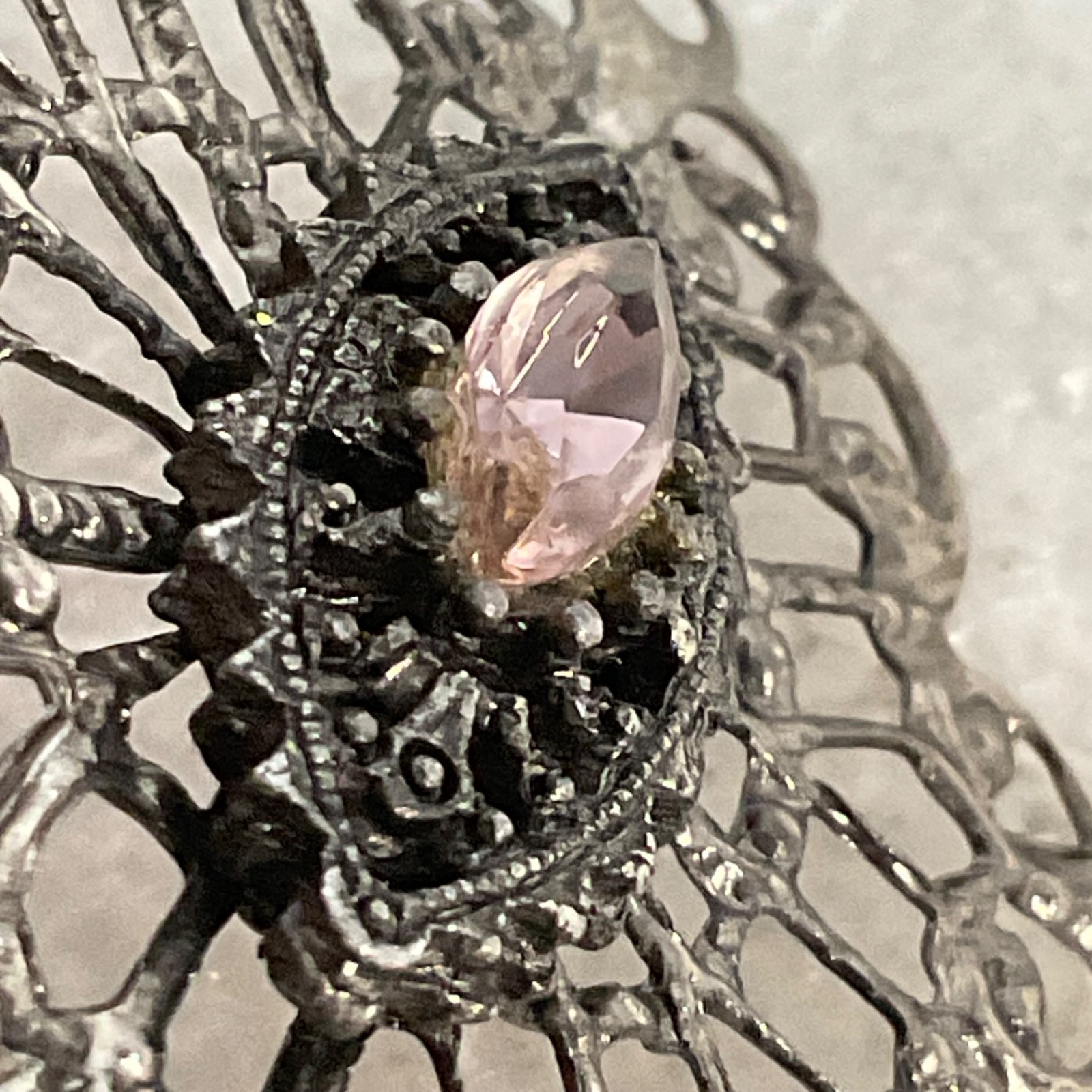 Vintage Filigree Brooch Pin Pink Stone Dangle Silver Tone Art Deco Style Costume - Image 9