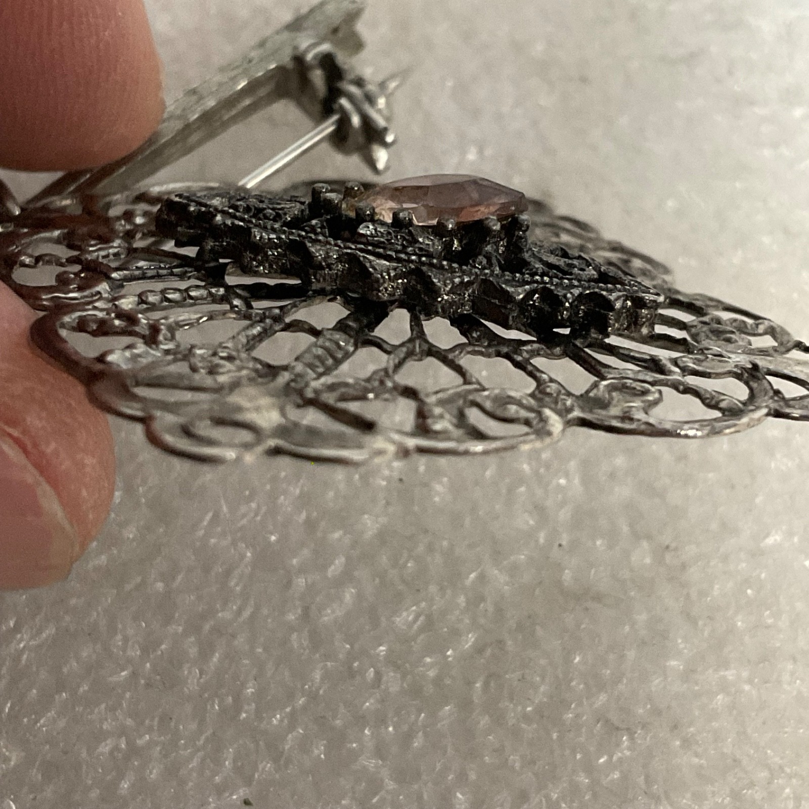 Vintage Filigree Brooch Pin Pink Stone Dangle Silver Tone Art Deco Style Costume - Image 7