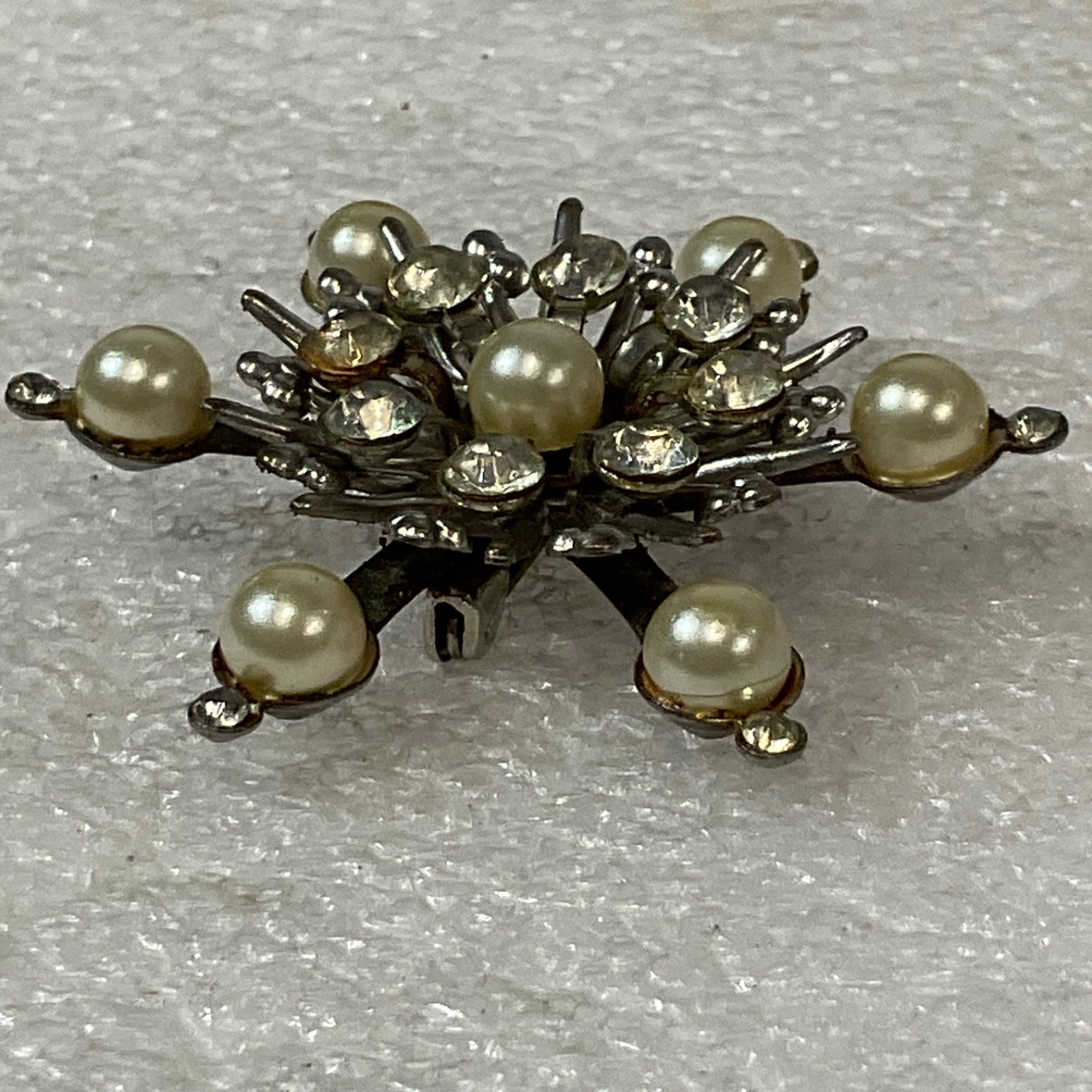 Vintage Starburst Brooch Rhinestone Faux Pearl Pin Costume Jewelry 2" - Image 3