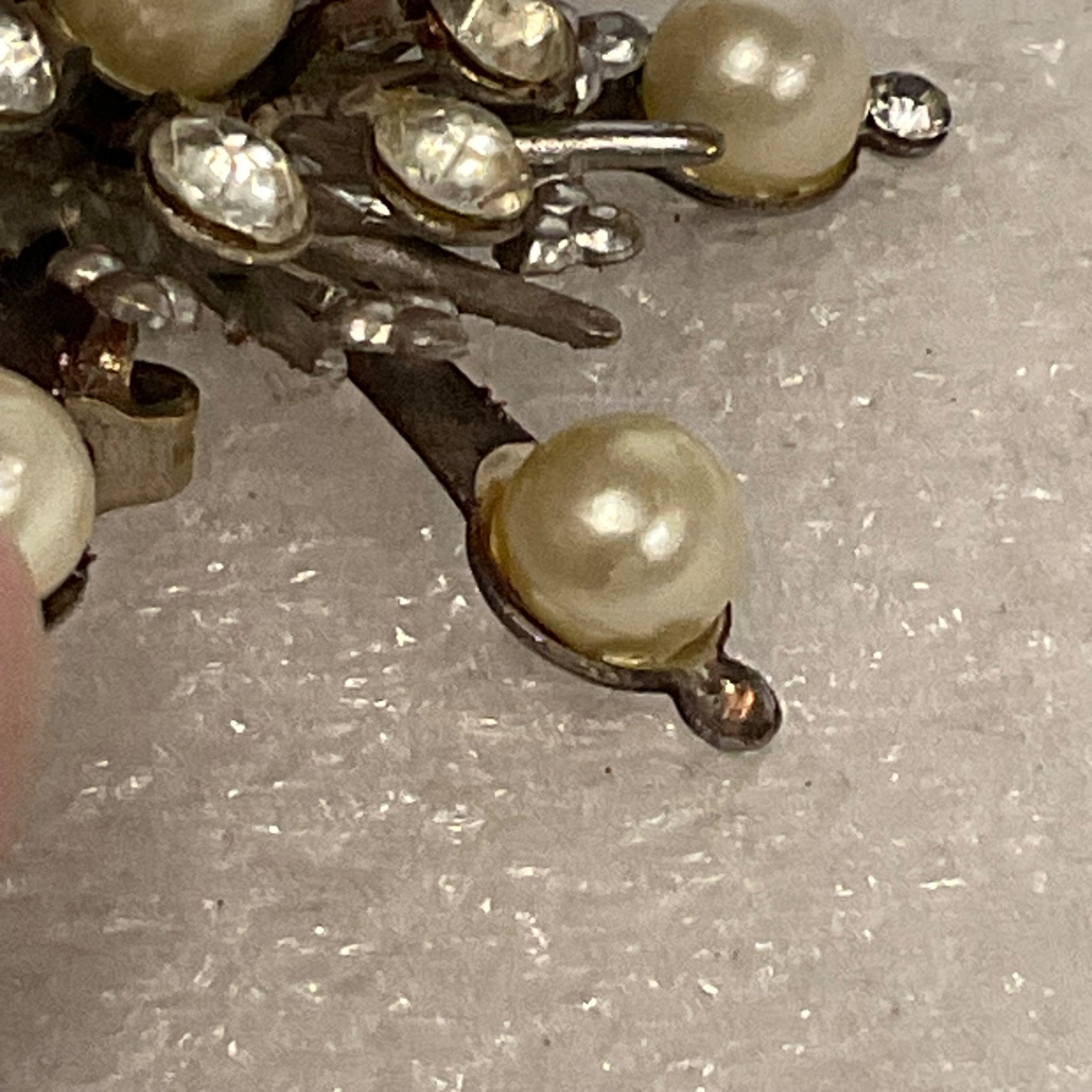 Vintage Starburst Brooch Rhinestone Faux Pearl Pin Costume Jewelry 2" - Image 5