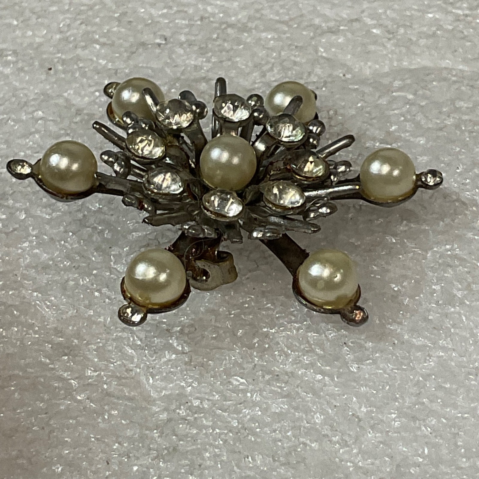 Vintage Starburst Brooch Rhinestone Faux Pearl Pin Costume Jewelry 2" - Image 4