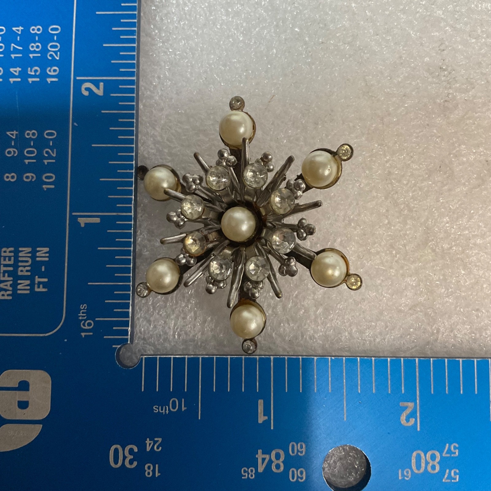 Vintage Starburst Brooch Rhinestone Faux Pearl Pin Costume Jewelry 2" - Image 7