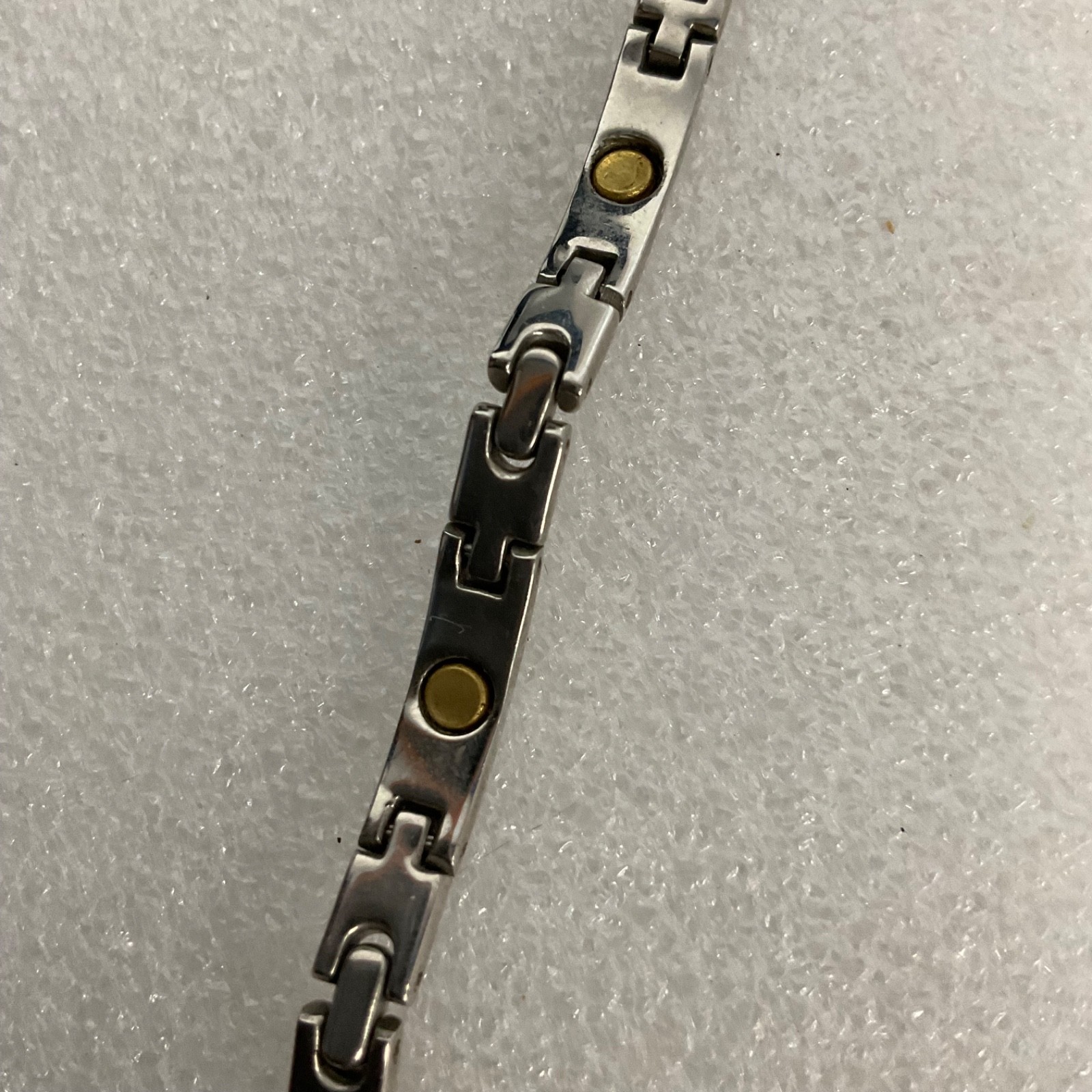 Magnetic Therapy Bracelet Stainless Steel Link Unisex 7.5" Missing 2 Magnets - Image 4