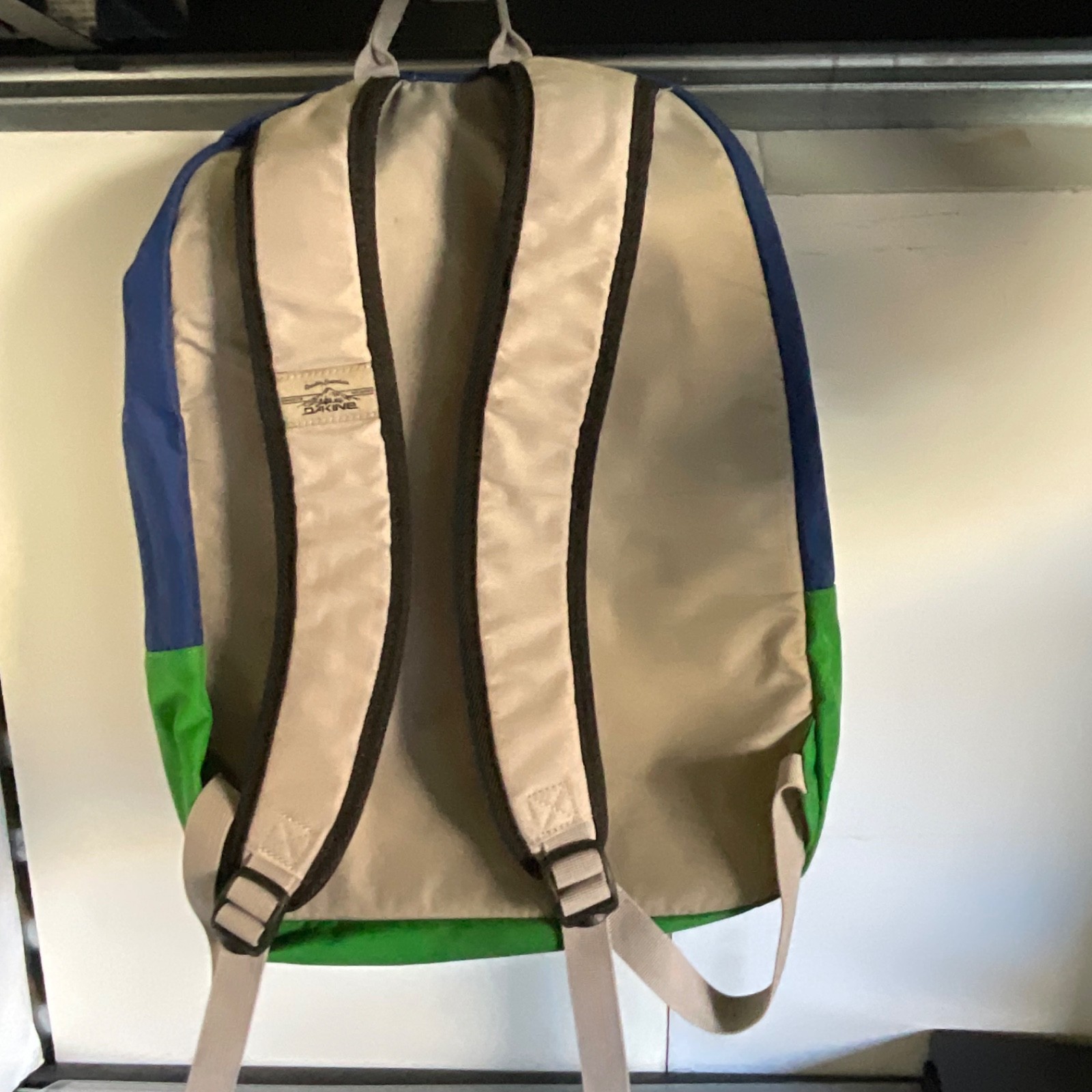 Dakine Backpack Blue Green Gray 17 in Padded Straps Front Pocket - Image 2