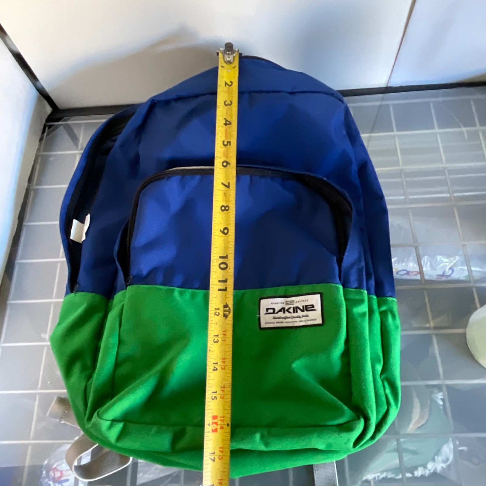 Dakine Backpack Blue Green Gray 17 in Padded Straps Front Pocket - Image 13