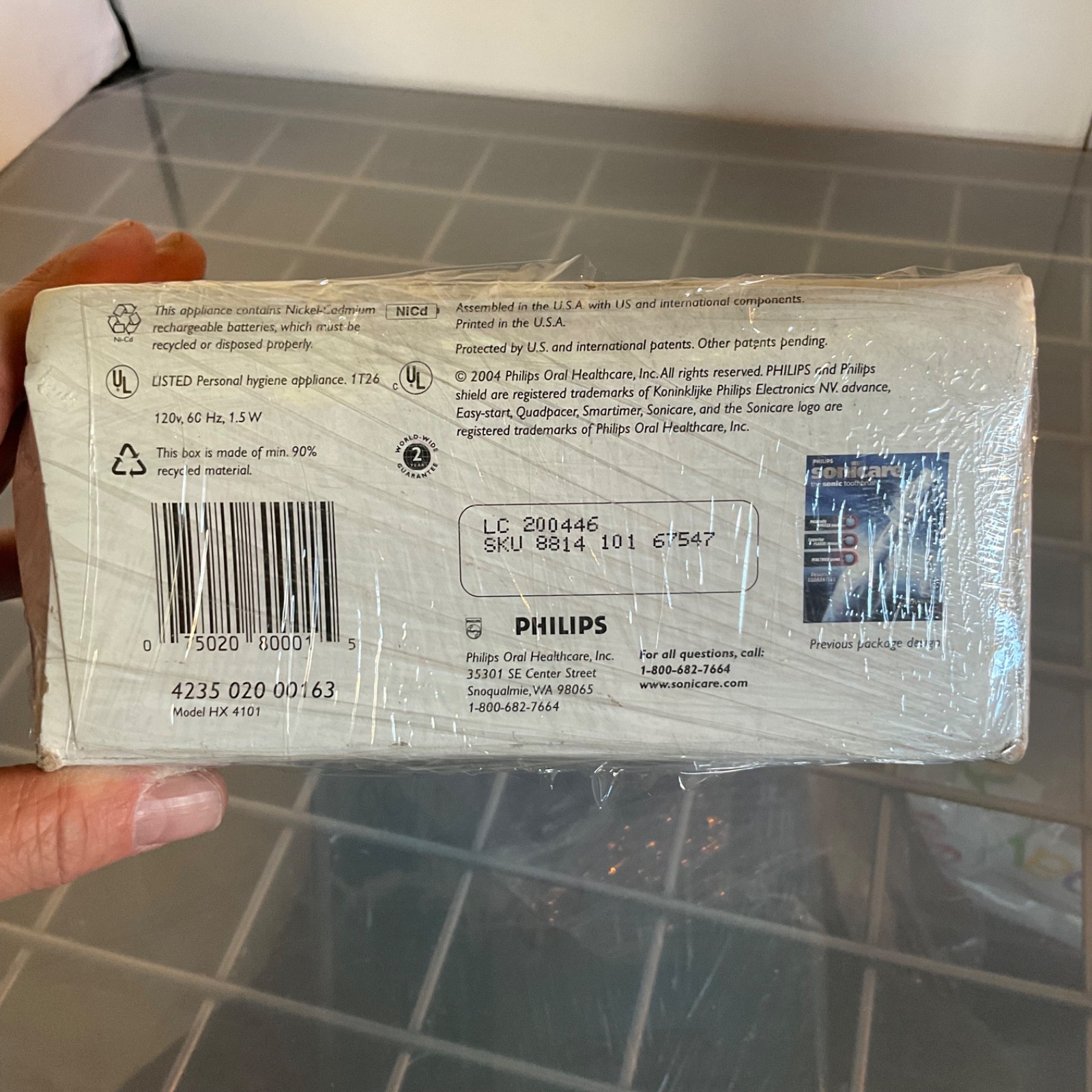 Philips Sonicare Advance 4100 HX4101 Toothbrush Unused Damaged Box - Image 13