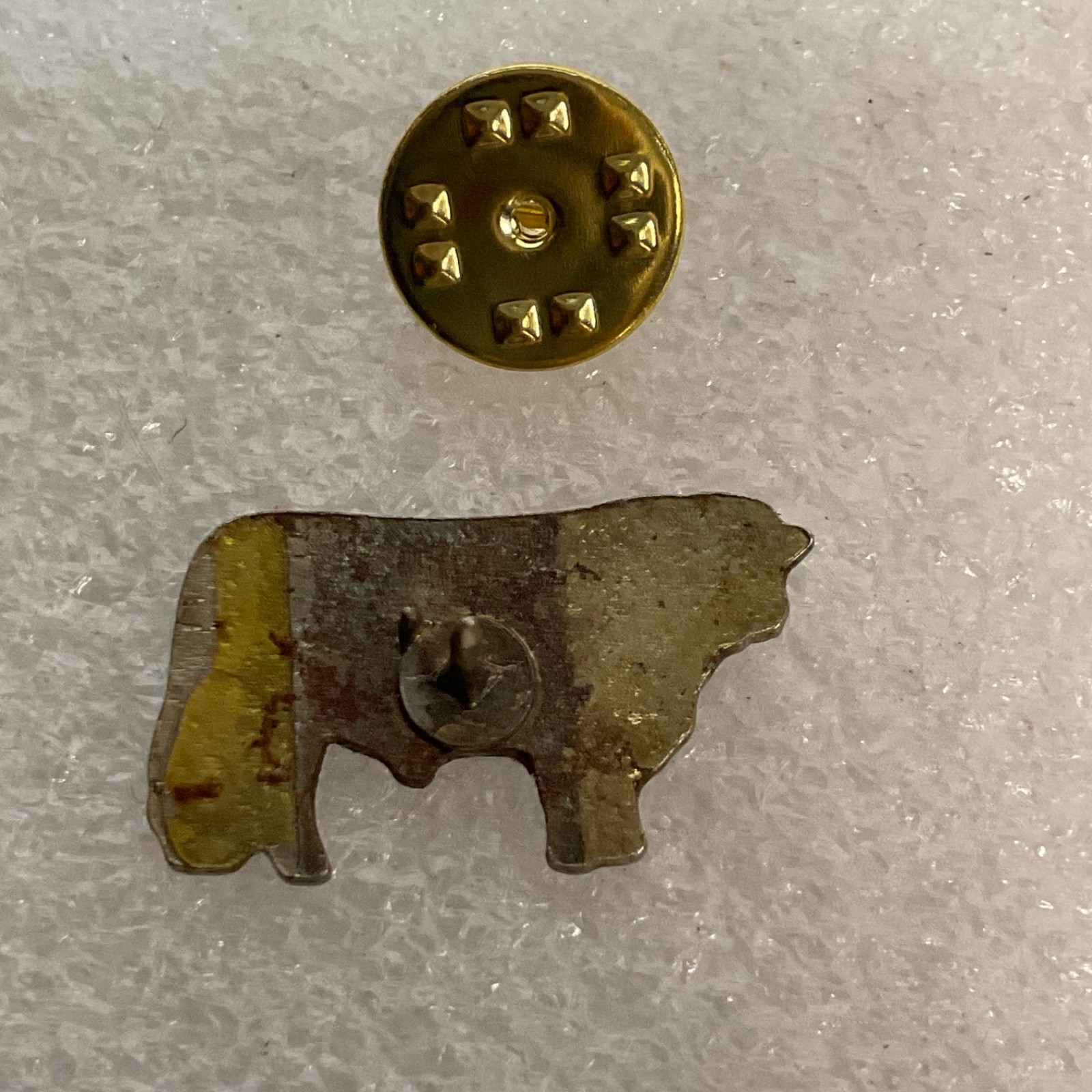 Vintage Brown Cow Pin 1in Enamel Metal Lapel Badge Farm Animal Design - Image 4