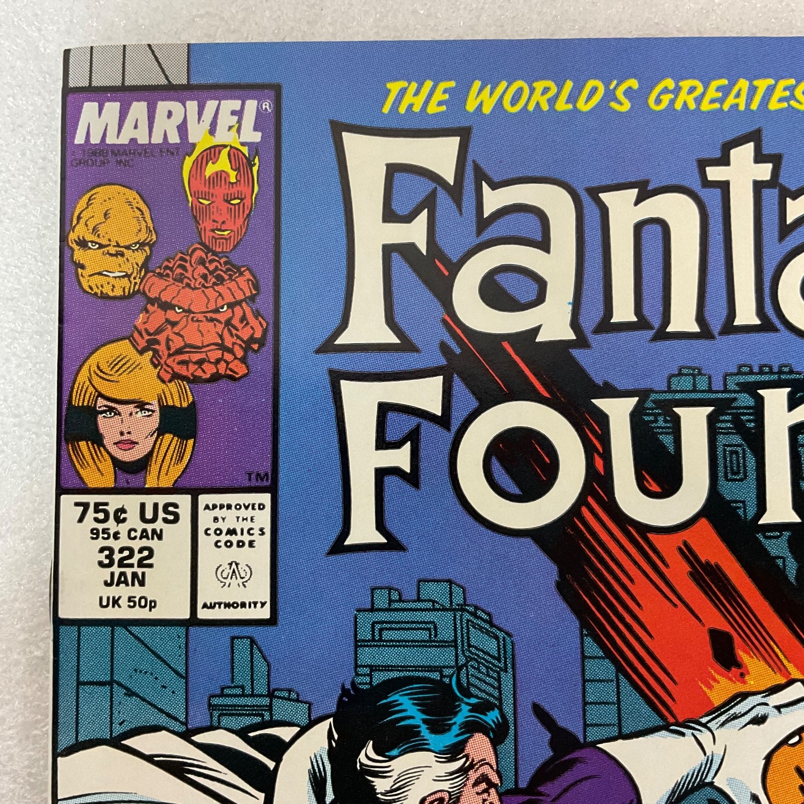 Fantastic Four #322 Marvel 1989 Human Torch vs Graviton Comic Book - Image 5