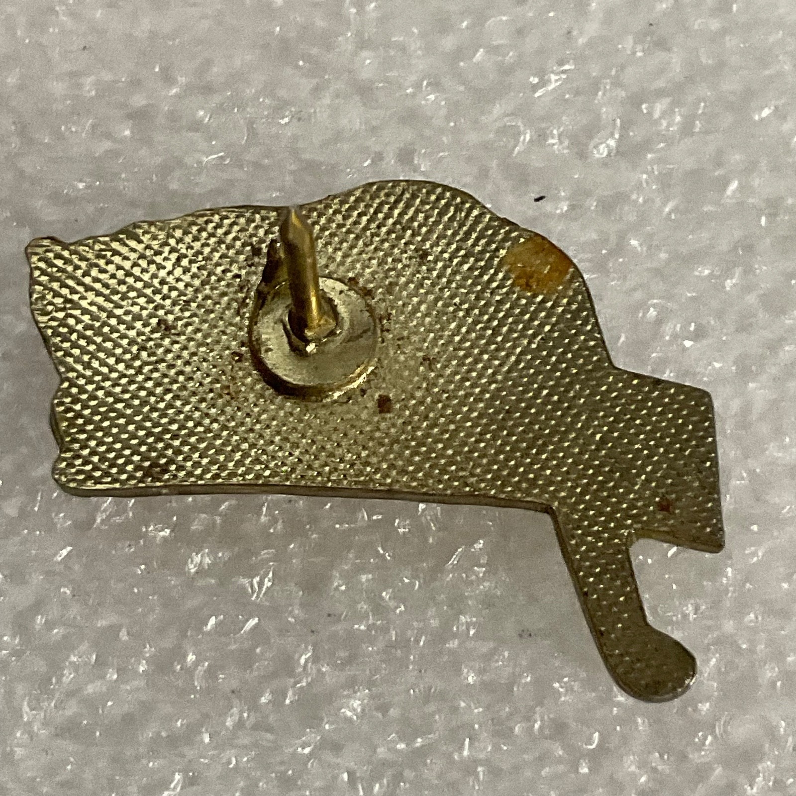 Vintage Big Cat Cougar Panther Gold Tone Enamel Pin 1in Lapel Brooch - Image 2