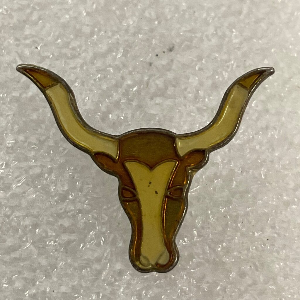 Vintage Longhorn Bull Head Pin Gold Tone Enamel 1in Western Lapel Tie Tack 9.25g - Image 1