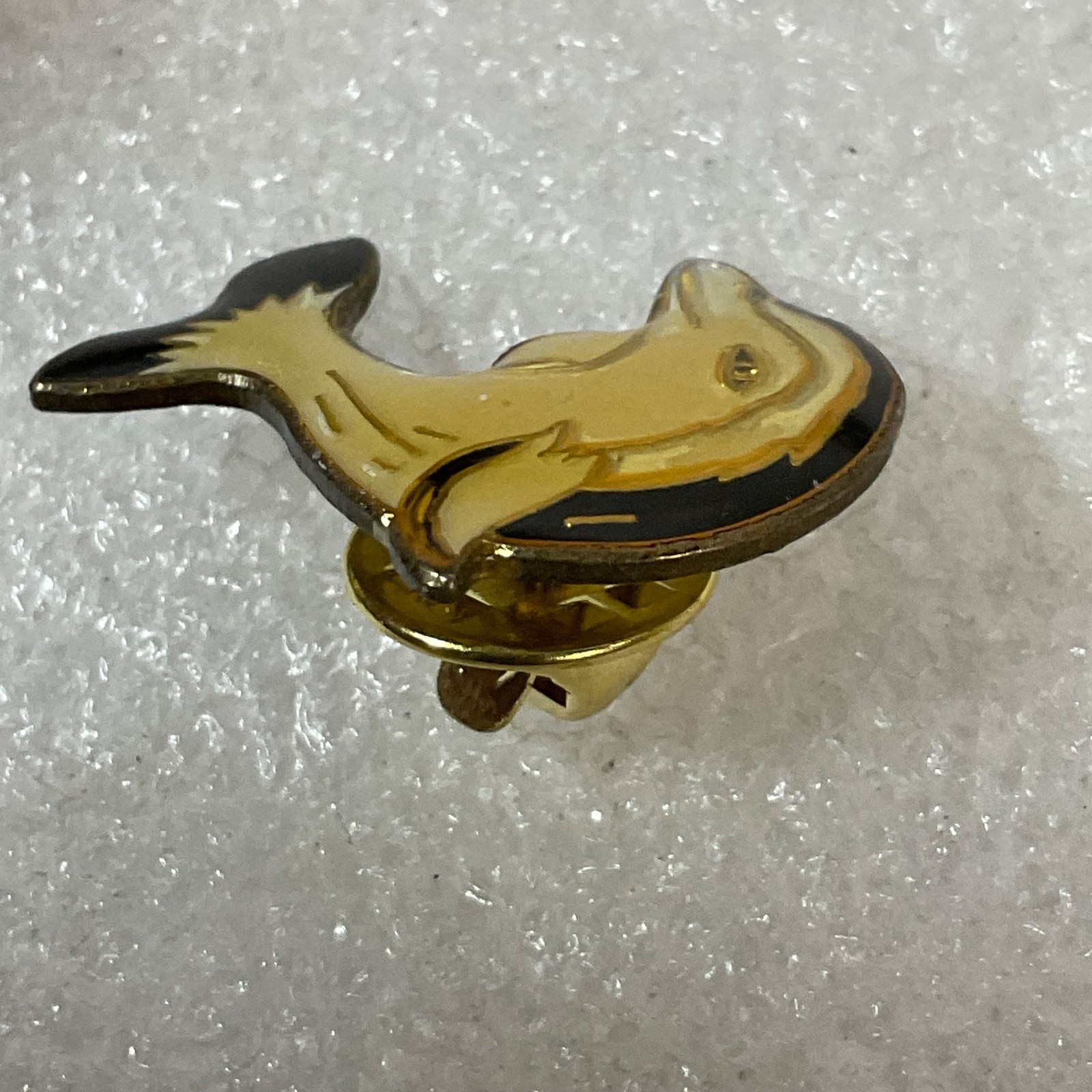 Vintage Dolphin Enamel Pin Gold Tone Black Accent 1in Lapel Brooch Animal - Image 6