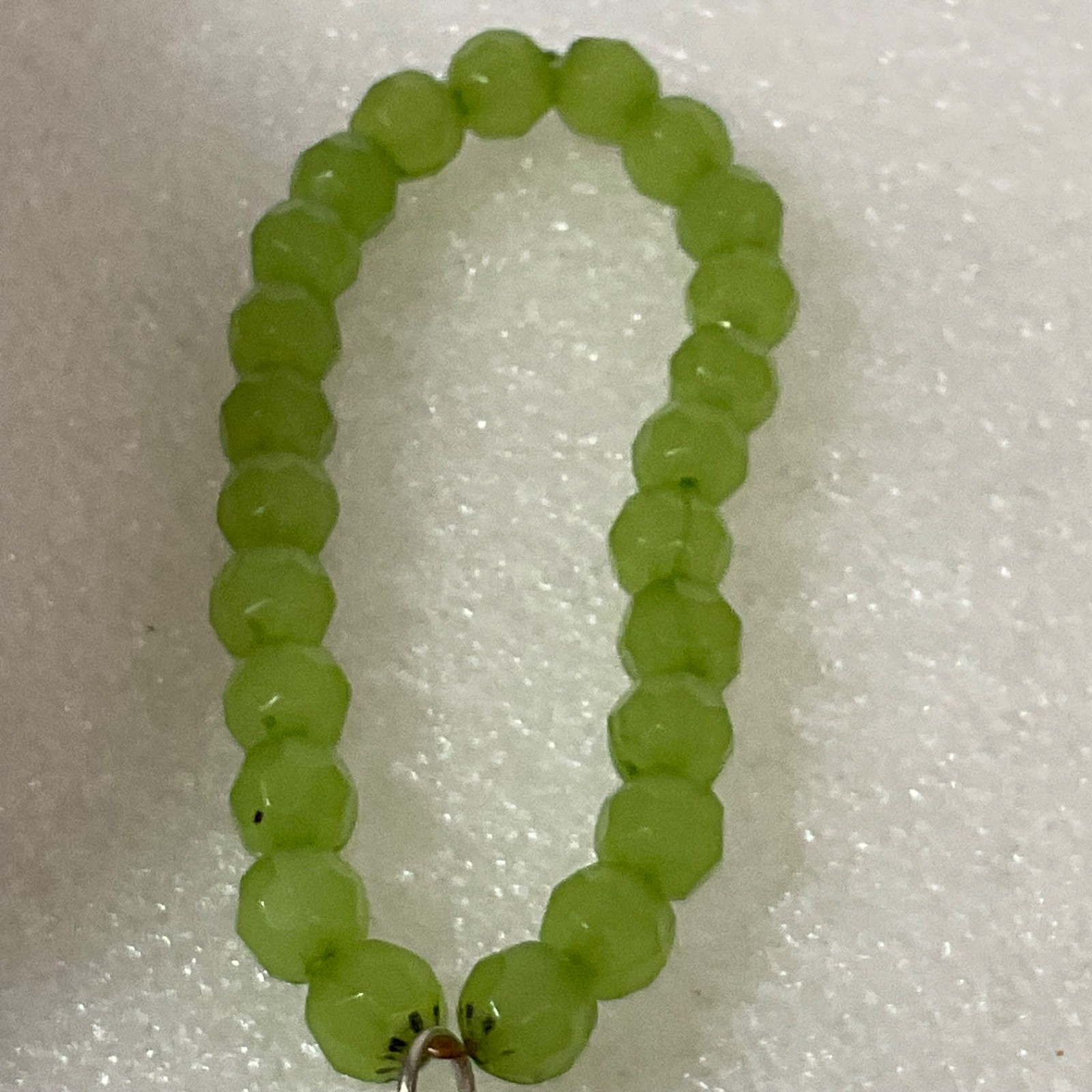 Green Beaded Stretch Bracelet Silver Clover Good Luck Charm 7" Jewelry Gift - Image 5