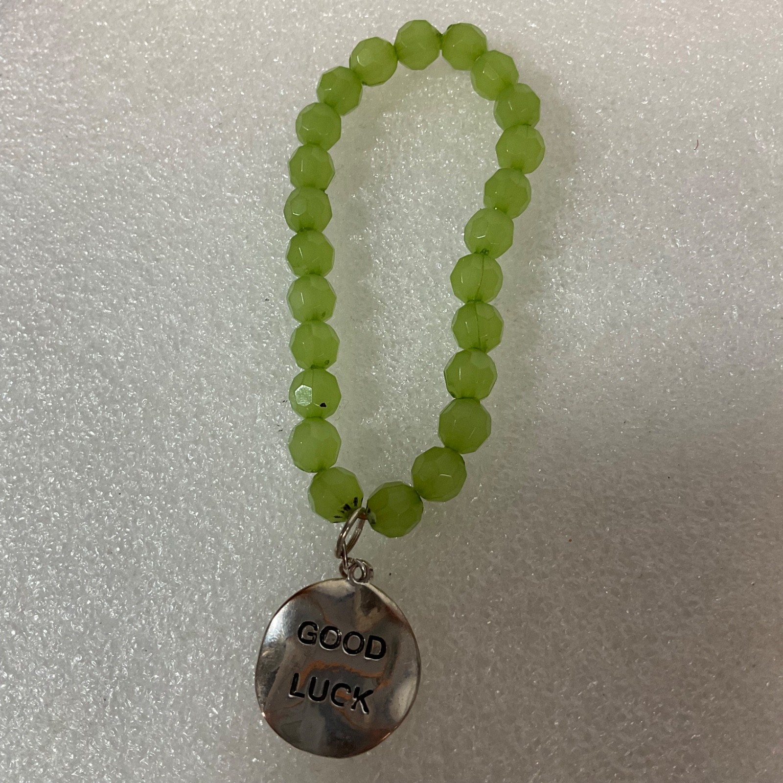 Green Beaded Stretch Bracelet Silver Clover Good Luck Charm 7" Jewelry Gift - Image 2