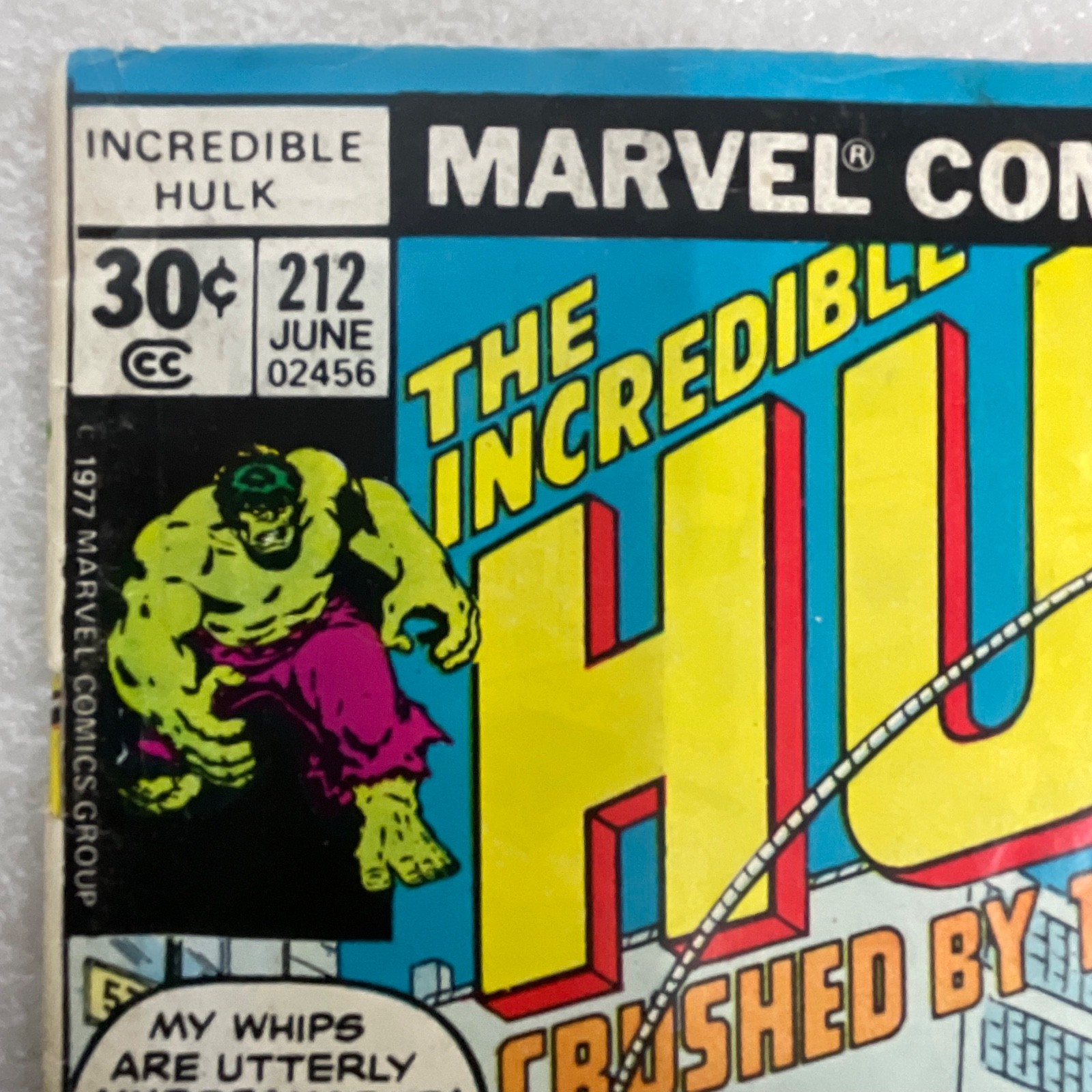 Vintage Incredible Hulk #212 1977 Marvel Comic Constrictor Story June Issue - Image 6