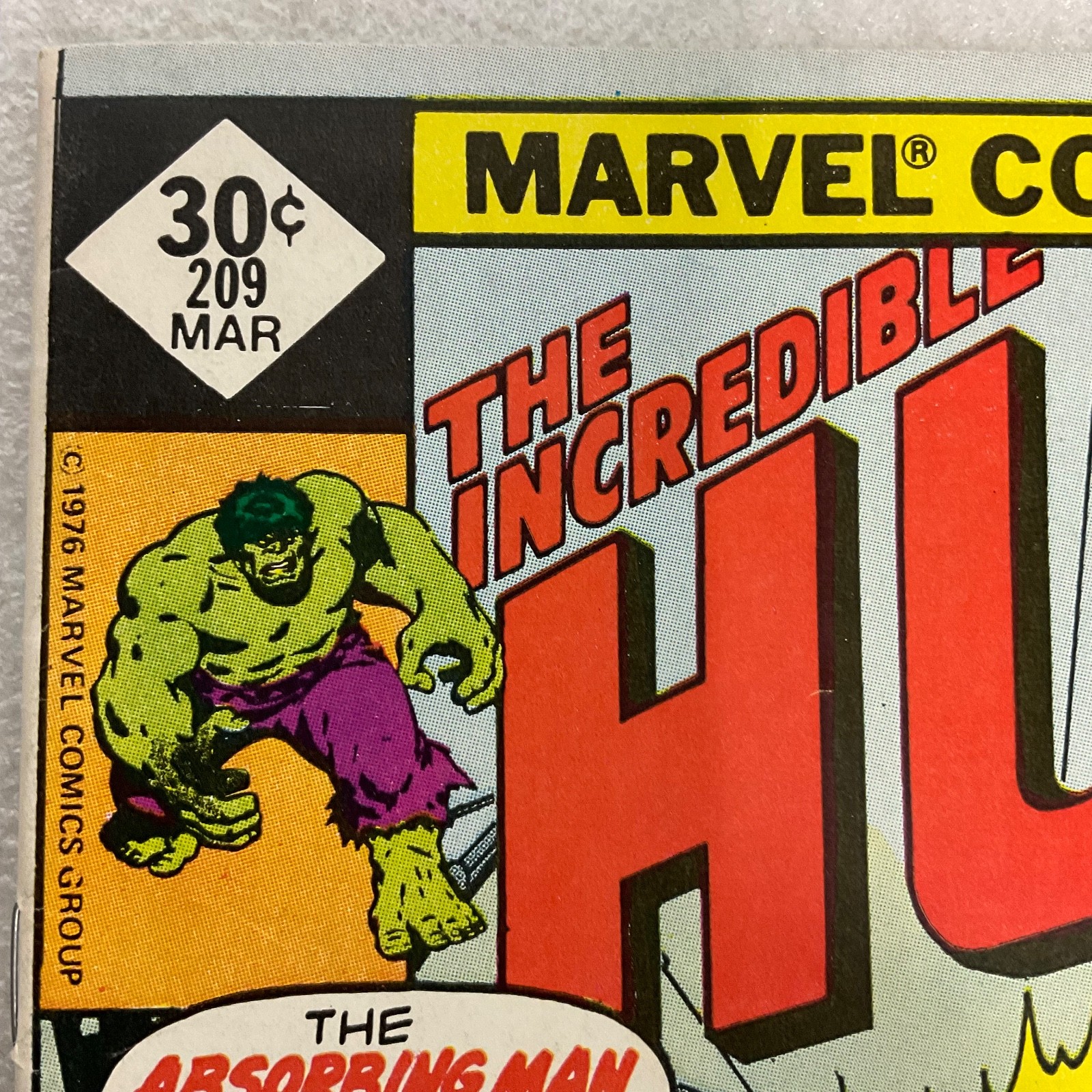 The Incredible Hulk #209 1977 Marvel Comic Absorbing Man Bronze Age - Image 6