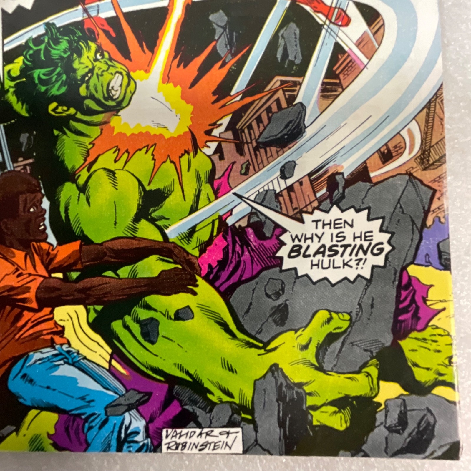 The Incredible Hulk #221 Mar 1978 Marvel Comic Book Stingray Cover - Image 8