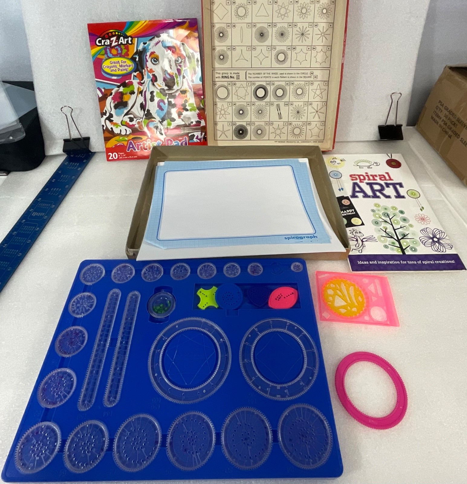 Kenner’s Spirograph No 401 Drawing Set w Box Incomplete - Image 2