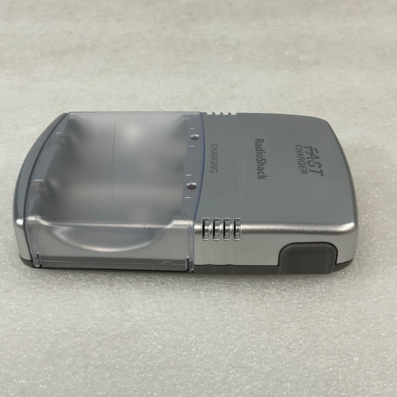 RadioShack Fast Charger AA Ni-Cd Ni-MH Cat 23-043 Fold Plug - Image 5