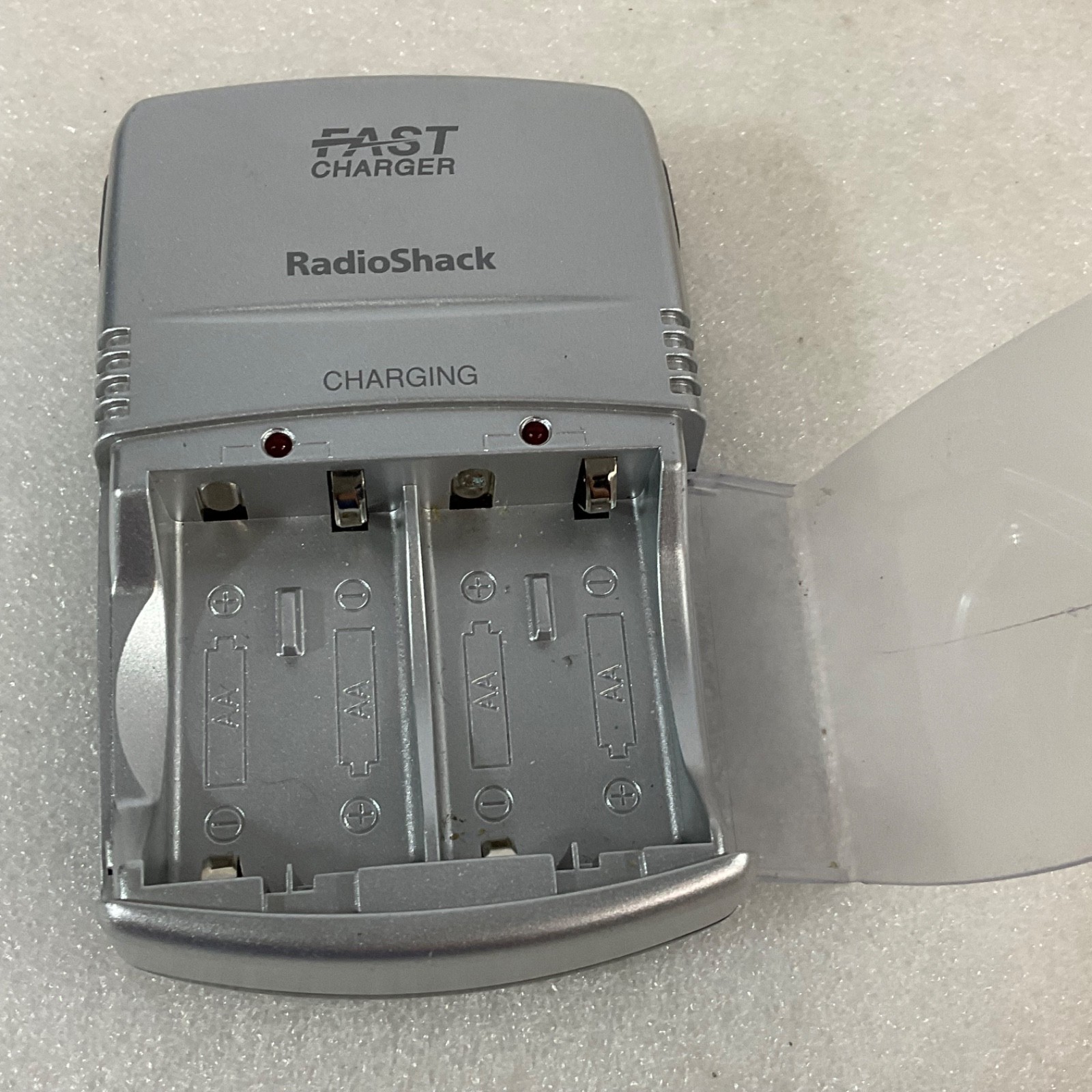 RadioShack Fast Charger AA Ni-Cd Ni-MH Cat 23-043 Fold Plug - Image 9