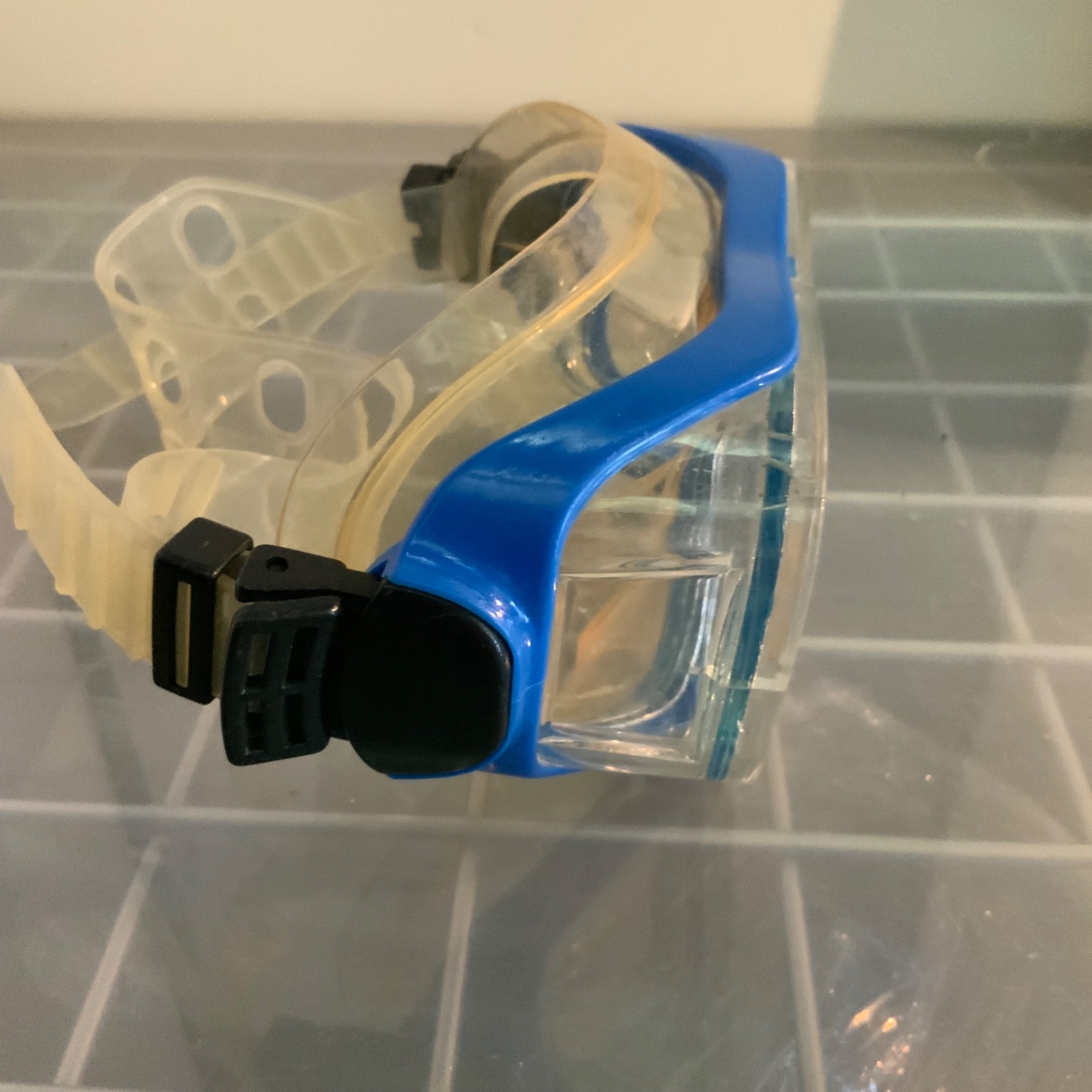 U.S. Divers Montego Ray Tempered Mask Snorkel Set Blue Clear 17 in - Image 5