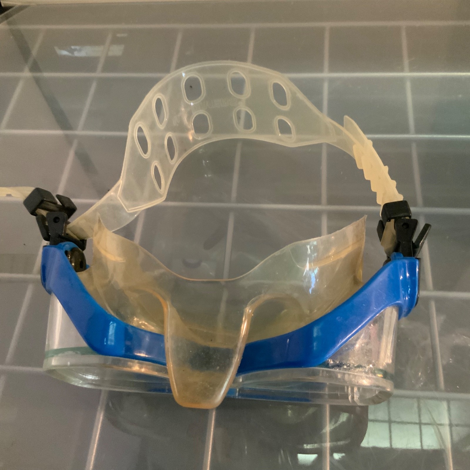 U.S. Divers Montego Ray Tempered Mask Snorkel Set Blue Clear 17 in - Image 4
