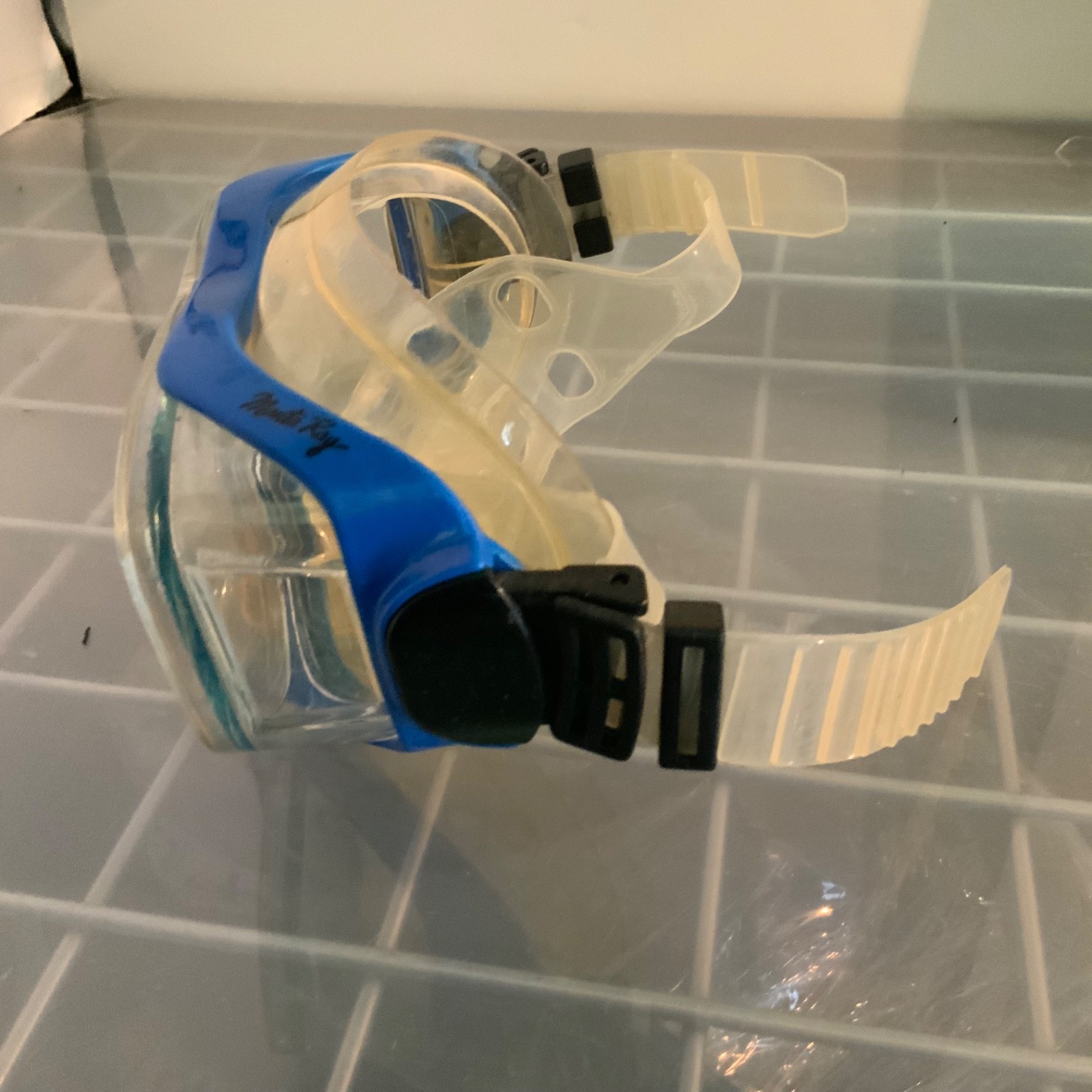 U.S. Divers Montego Ray Tempered Mask Snorkel Set Blue Clear 17 in - Image 6