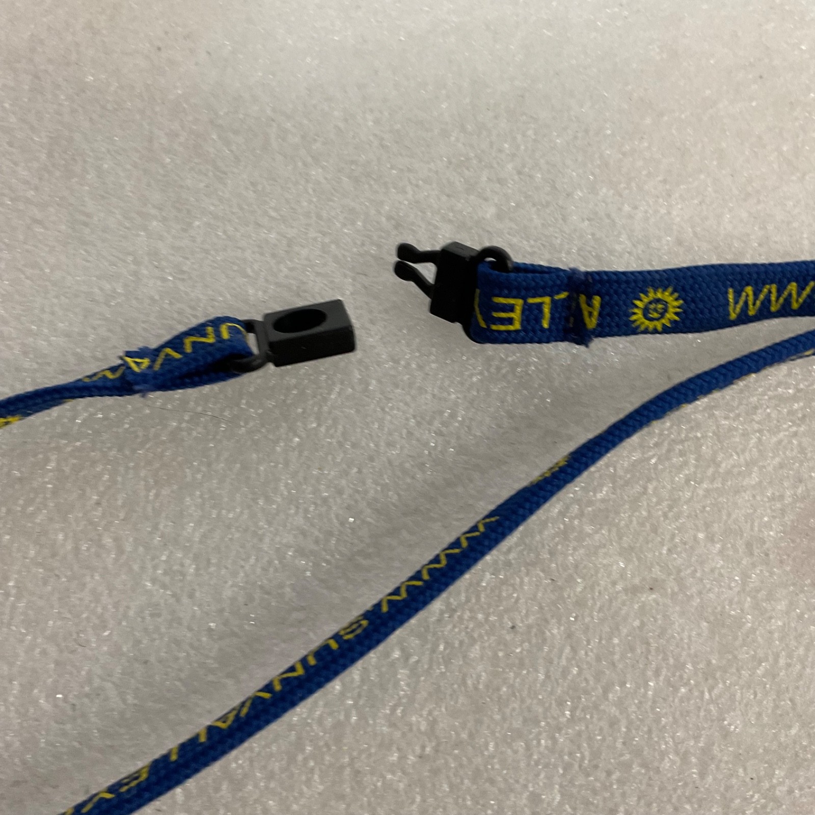 Sun Valley Resort Blue Lanyard 18 in Breakaway Badge Holder - Image 4