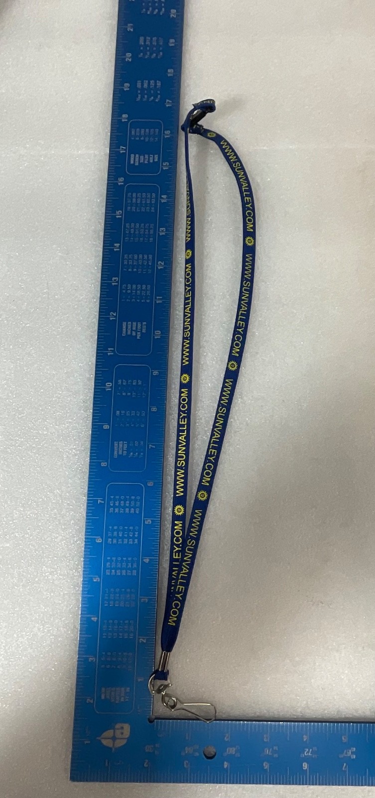 Sun Valley Resort Blue Lanyard 18 in Breakaway Badge Holder - Image 5