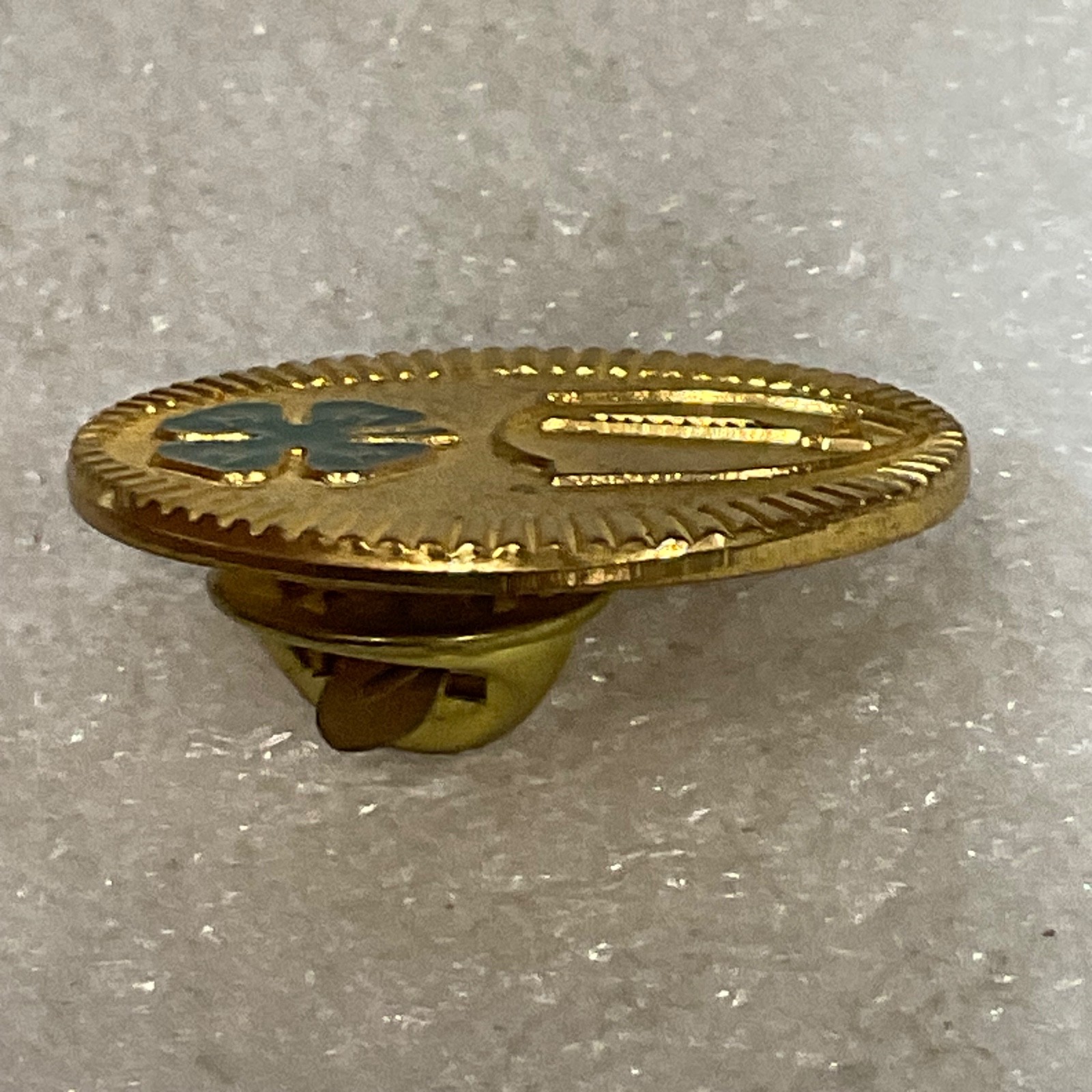 Vintage 4-H Quill Pen Writing Award Pin Gold Tone Green Clover 1in 5.86g - Image 7