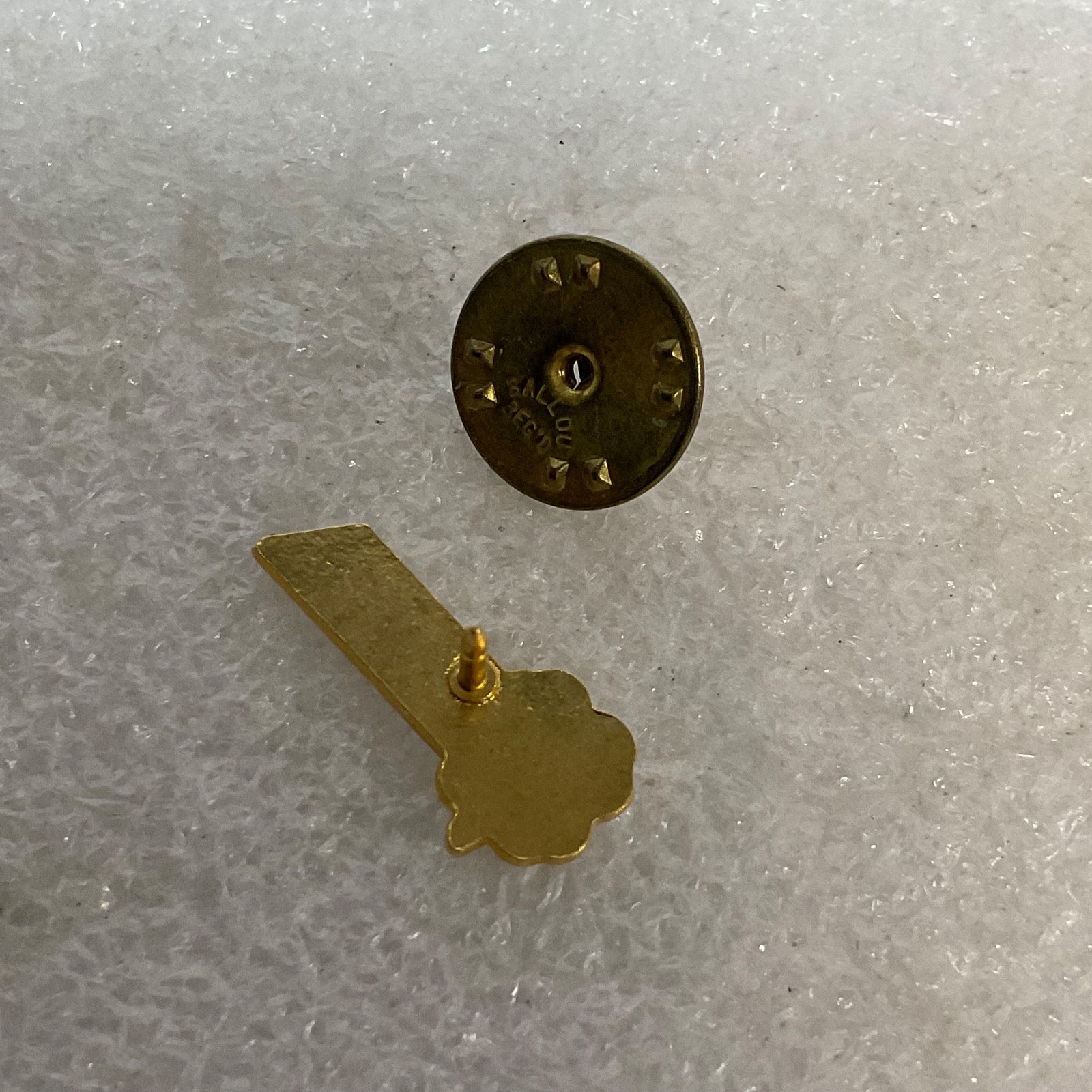 Vintage 4-H 100% Attendance Pin Gold Tone Enamel Clover Design 0.75in Ballou - Image 4