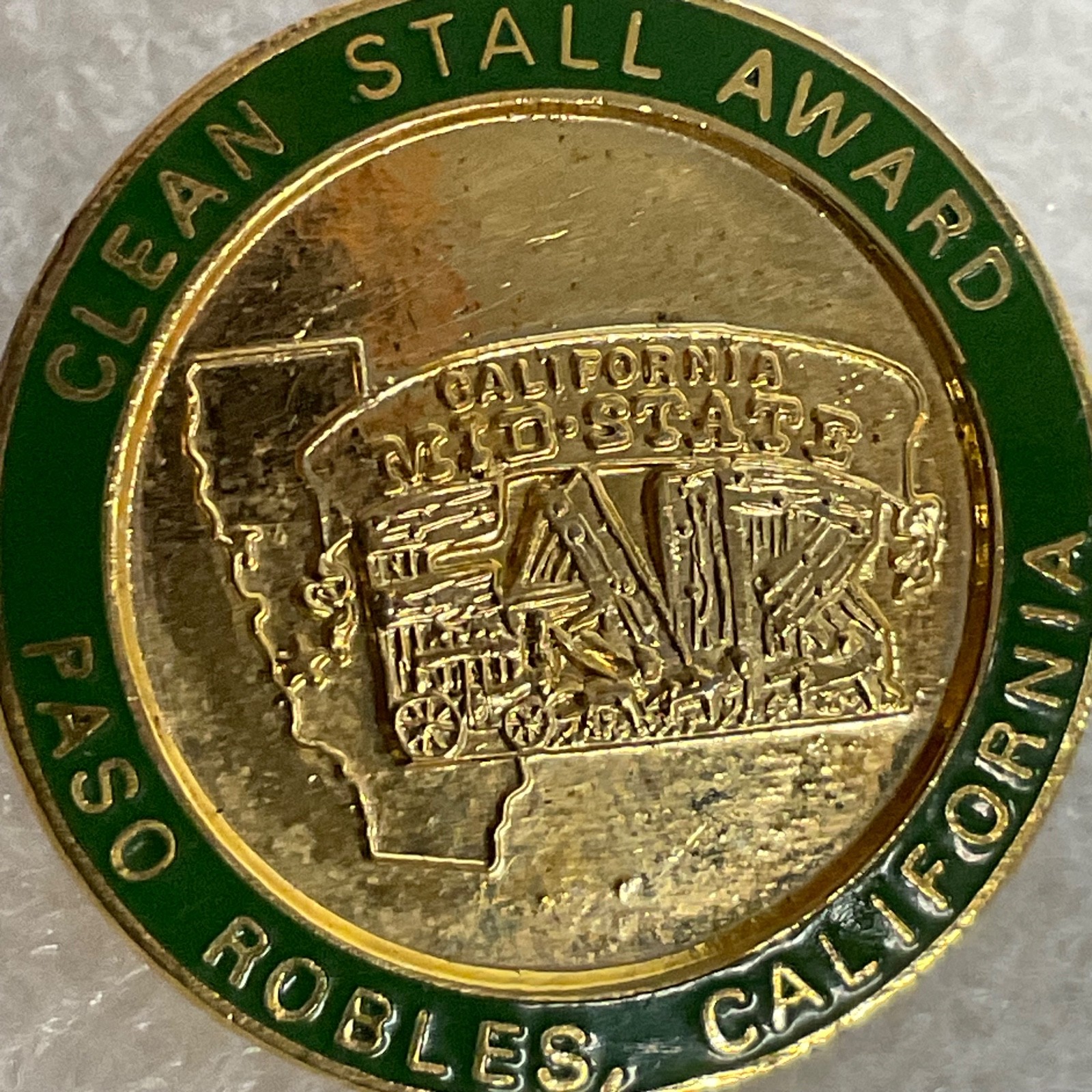 Vintage Clean Stall Award Pin Paso Robles California Mid State Fair 1in 6.69g - Image 3