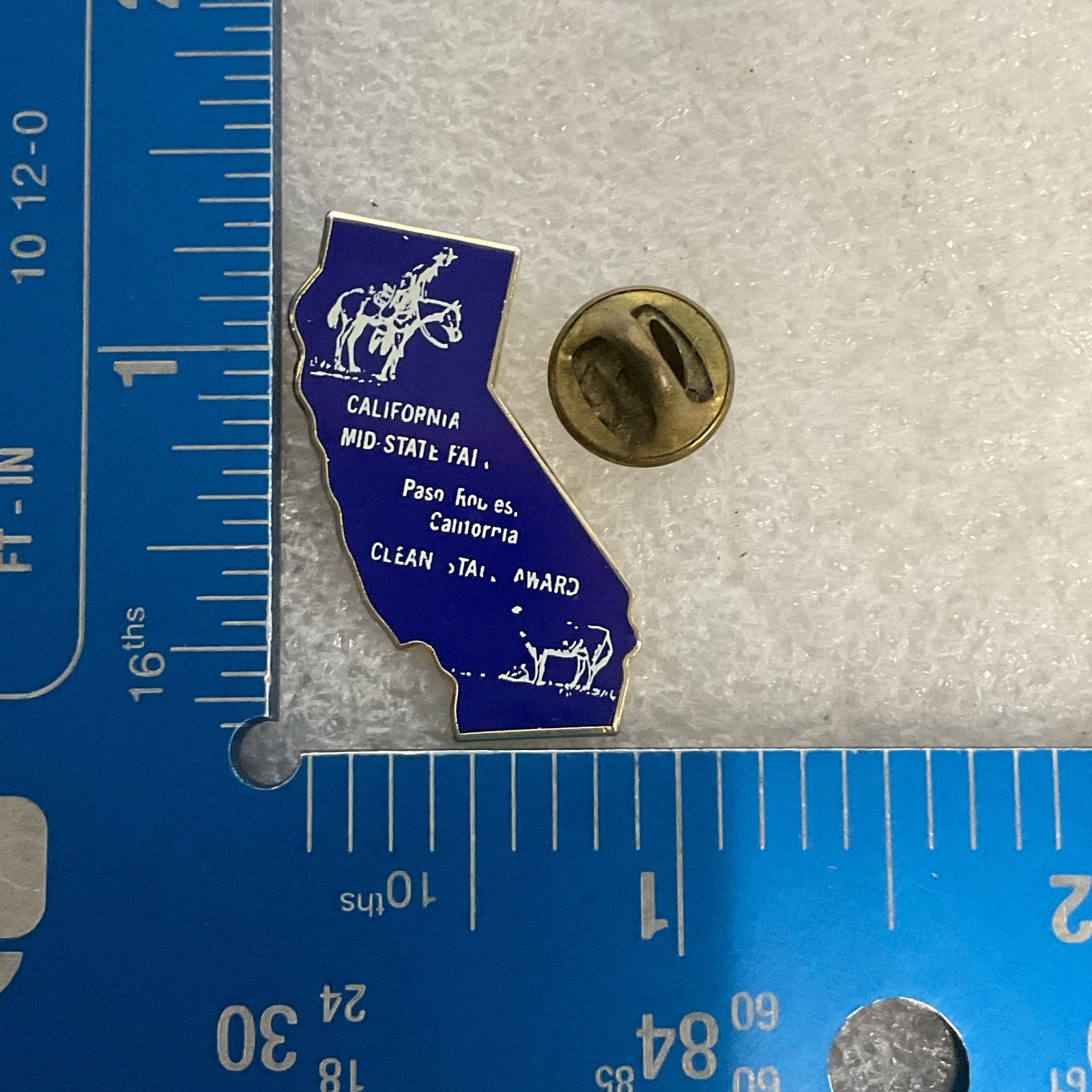 Vintage California Mid-State Fair Clean Stall Award Pin Paso Robles Blue Enamel - Image 3