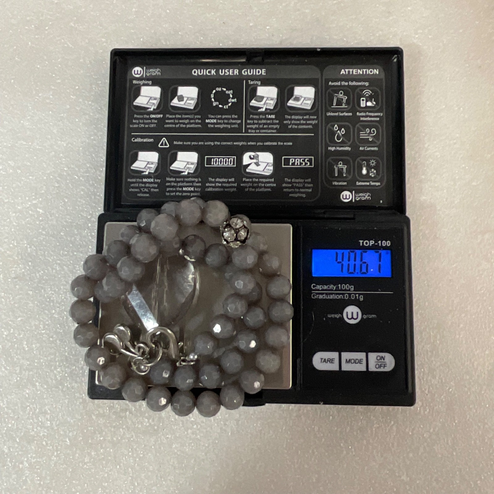 Gray Faceted Plastic Bead Necklace 20 in Teardrop Pendant 40.67g - Image 10