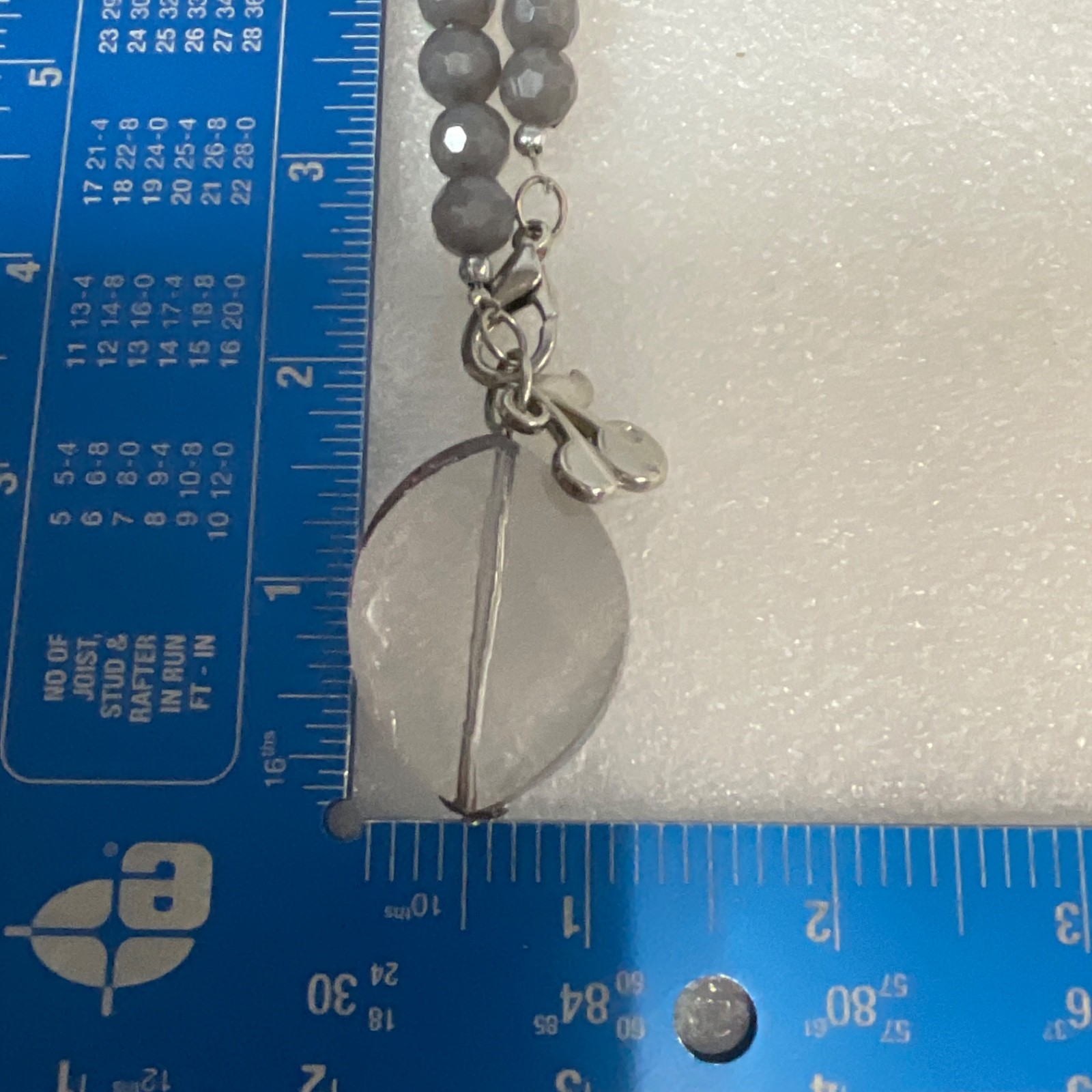 Gray Faceted Plastic Bead Necklace 20 in Teardrop Pendant 40.67g - Image 8