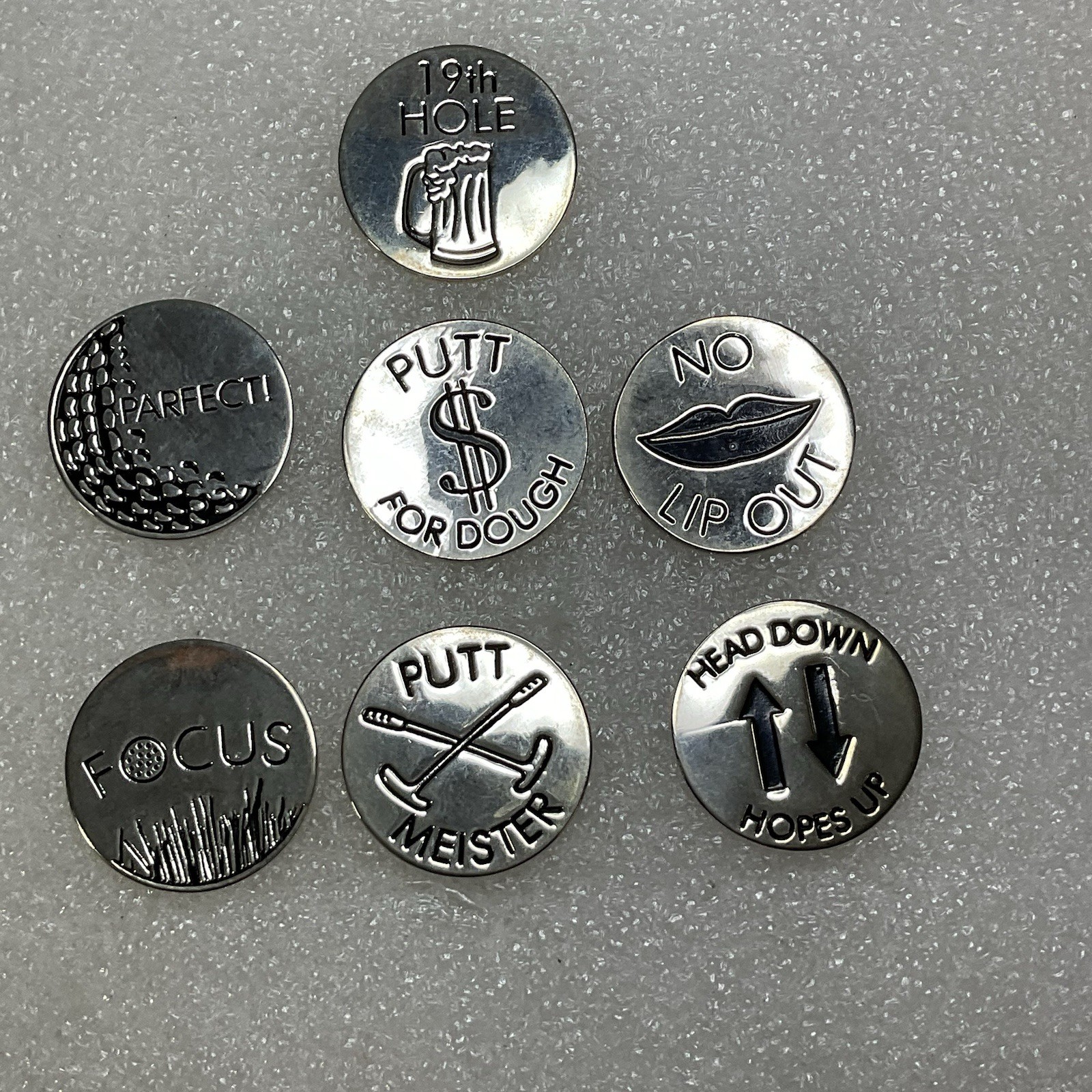 Newman Marcus Silver Toned 7 Golf Ball Markers Lot In Cloth Pouch OldGnu - Image 9