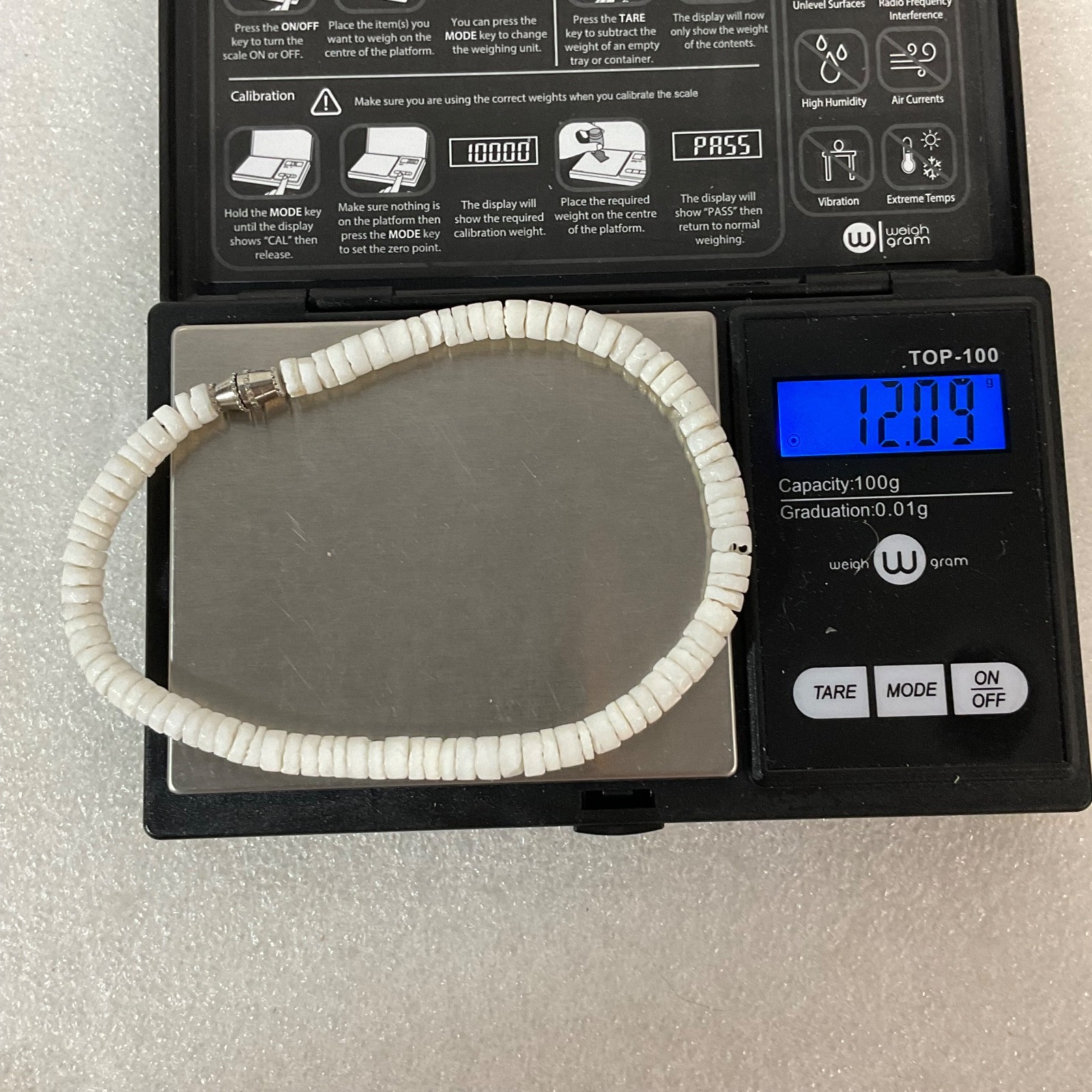 8.75in White Heishi Shell Bead Bracelet Anklet 12.09g Magnetic Clasp Beach Style - Image 4